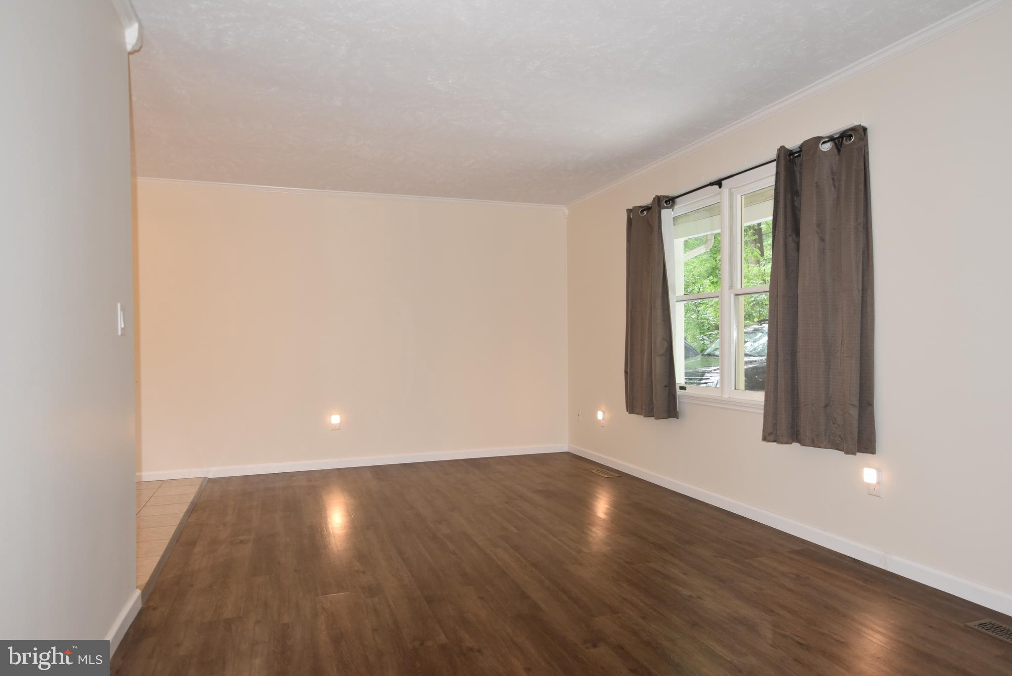 BLUE MOUNTAIN - Residential