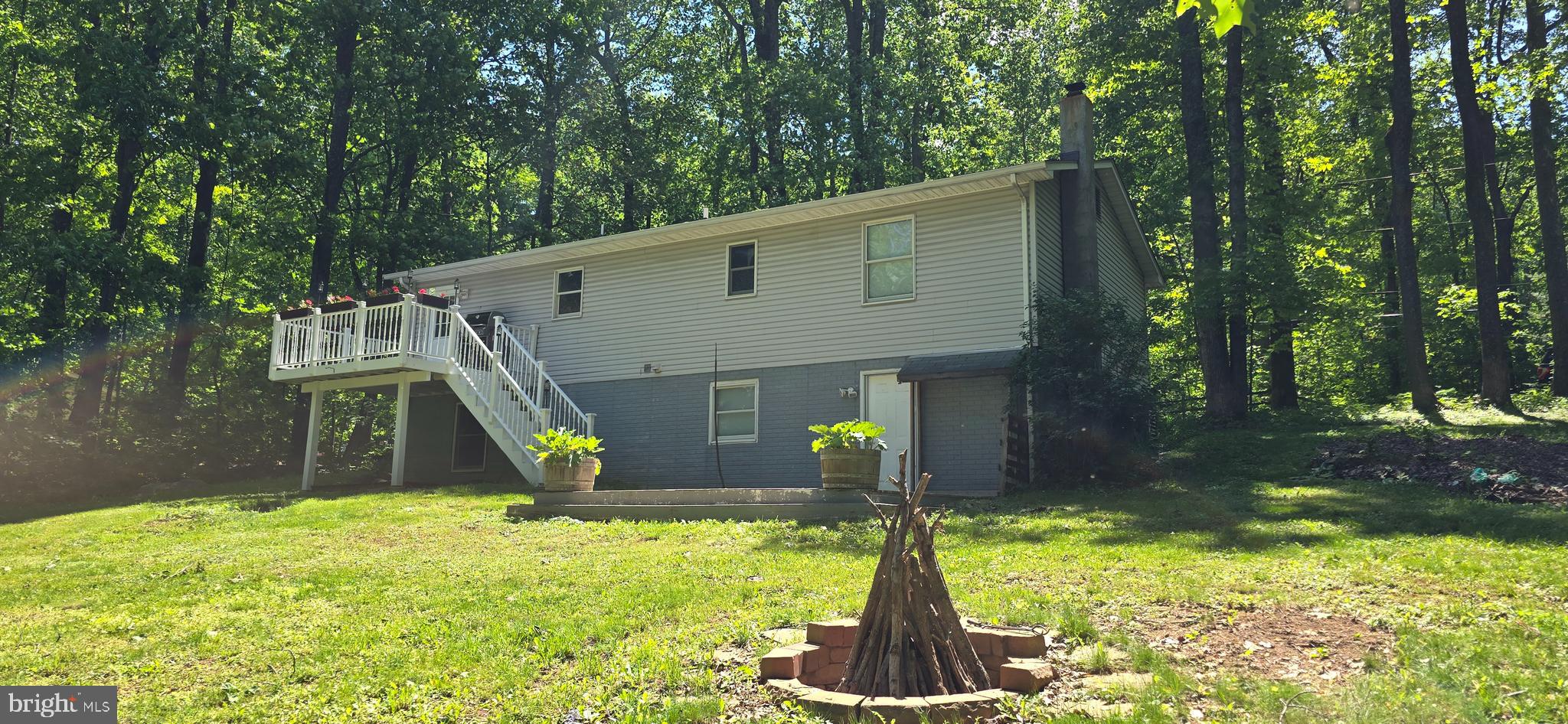 BLUE MOUNTAIN - Residential