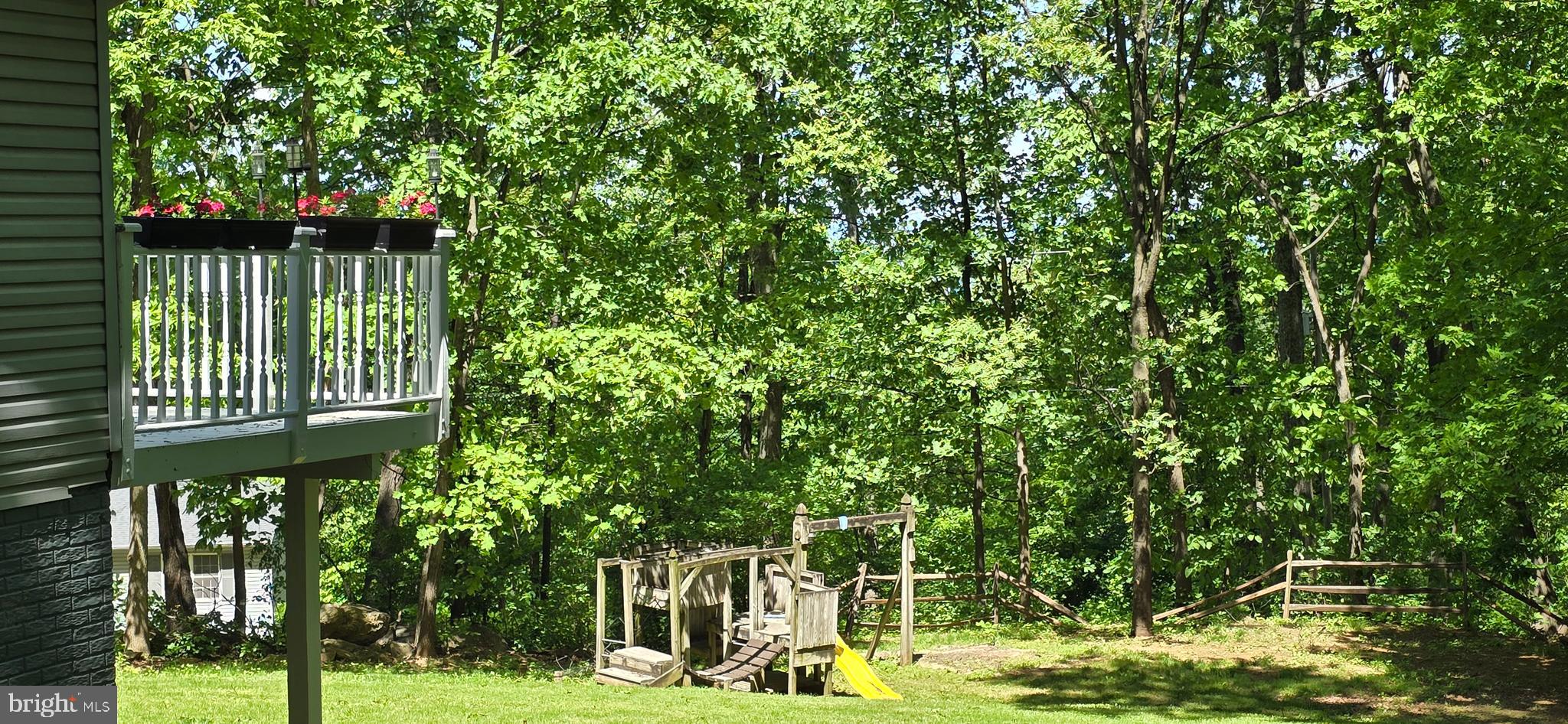 BLUE MOUNTAIN - Residential