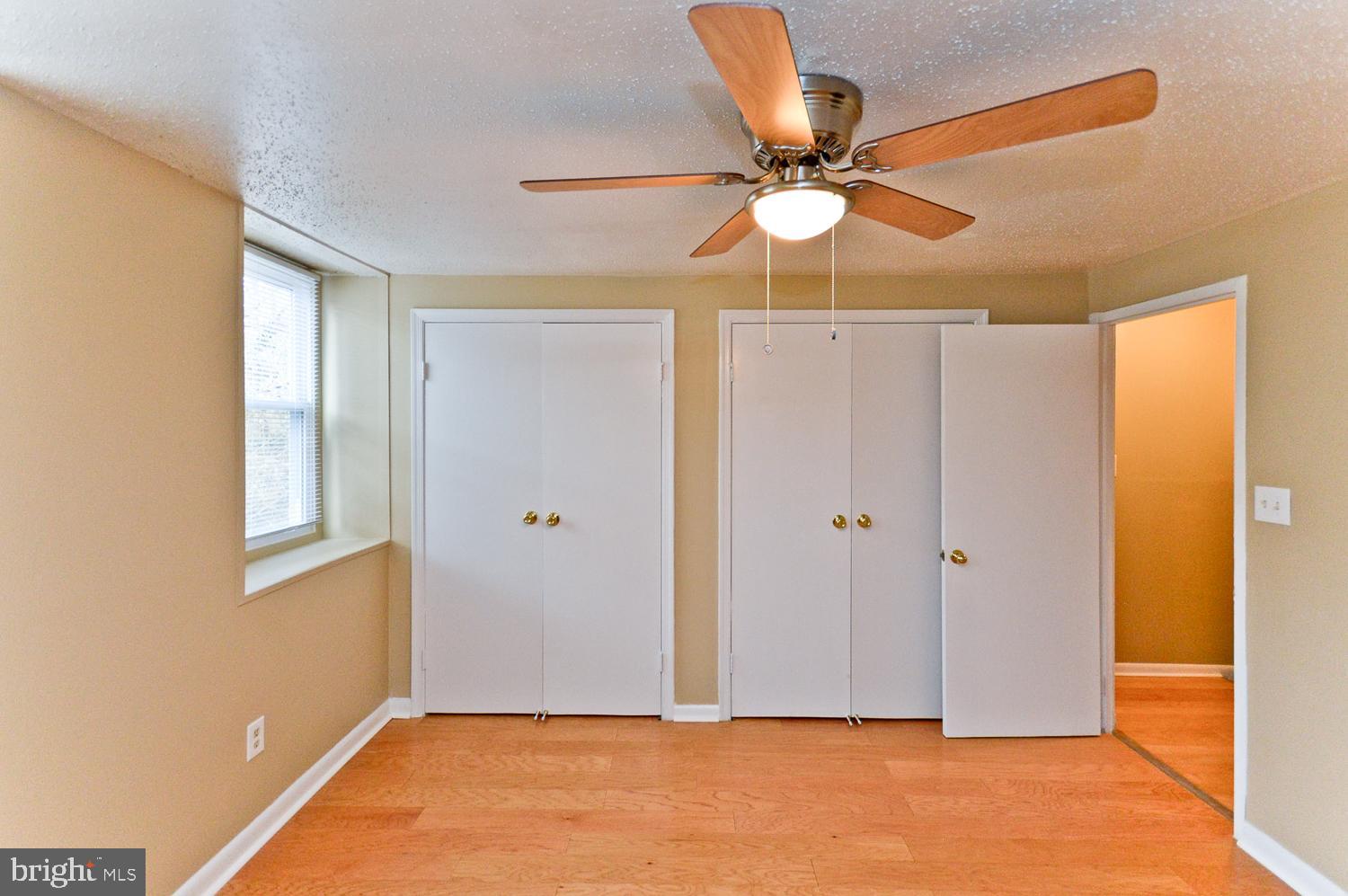 WINDMILL SQUARE - Residential