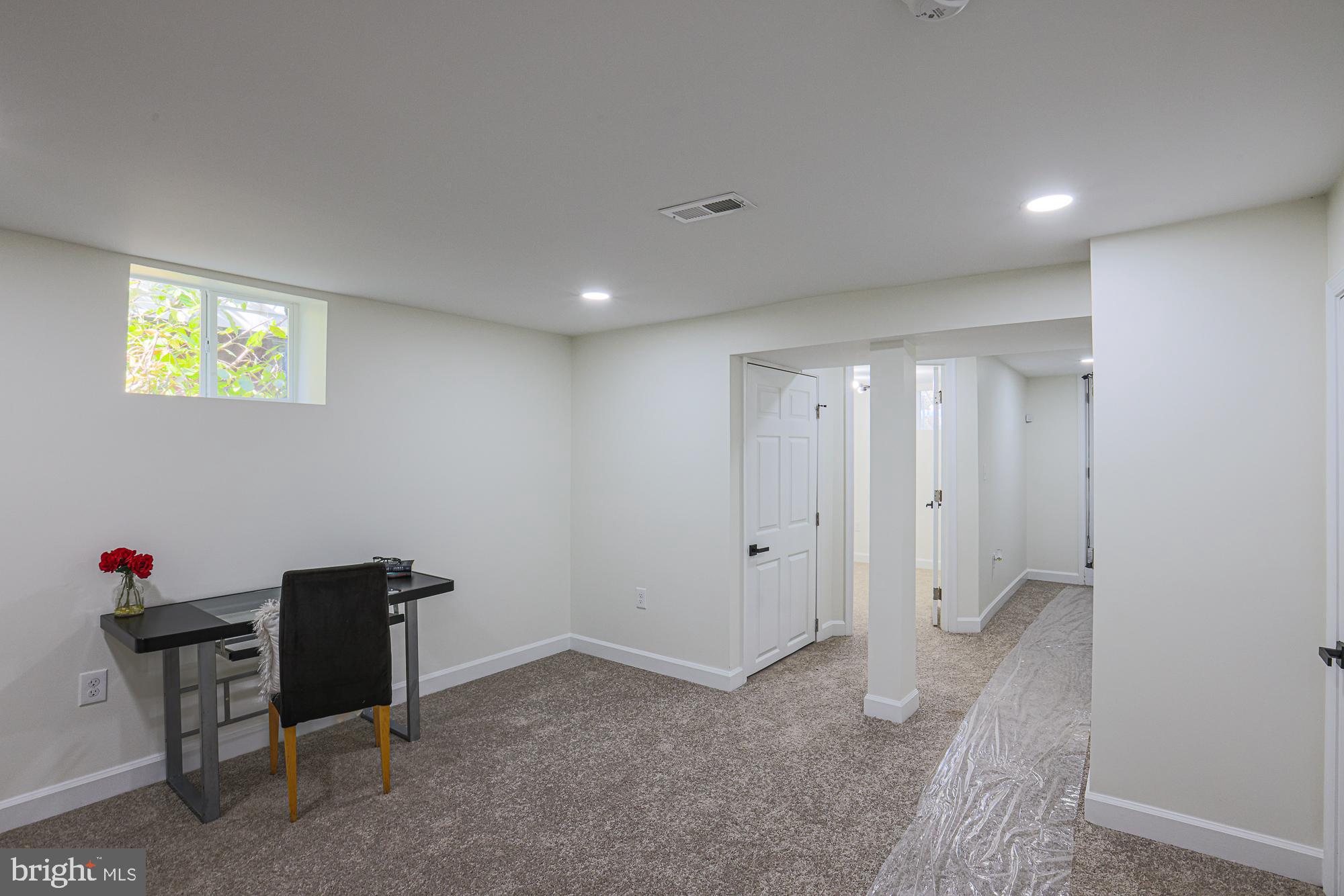 GARRISON - Residential