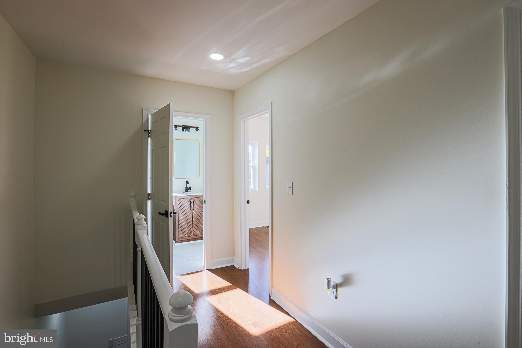 GARRISON - Residential