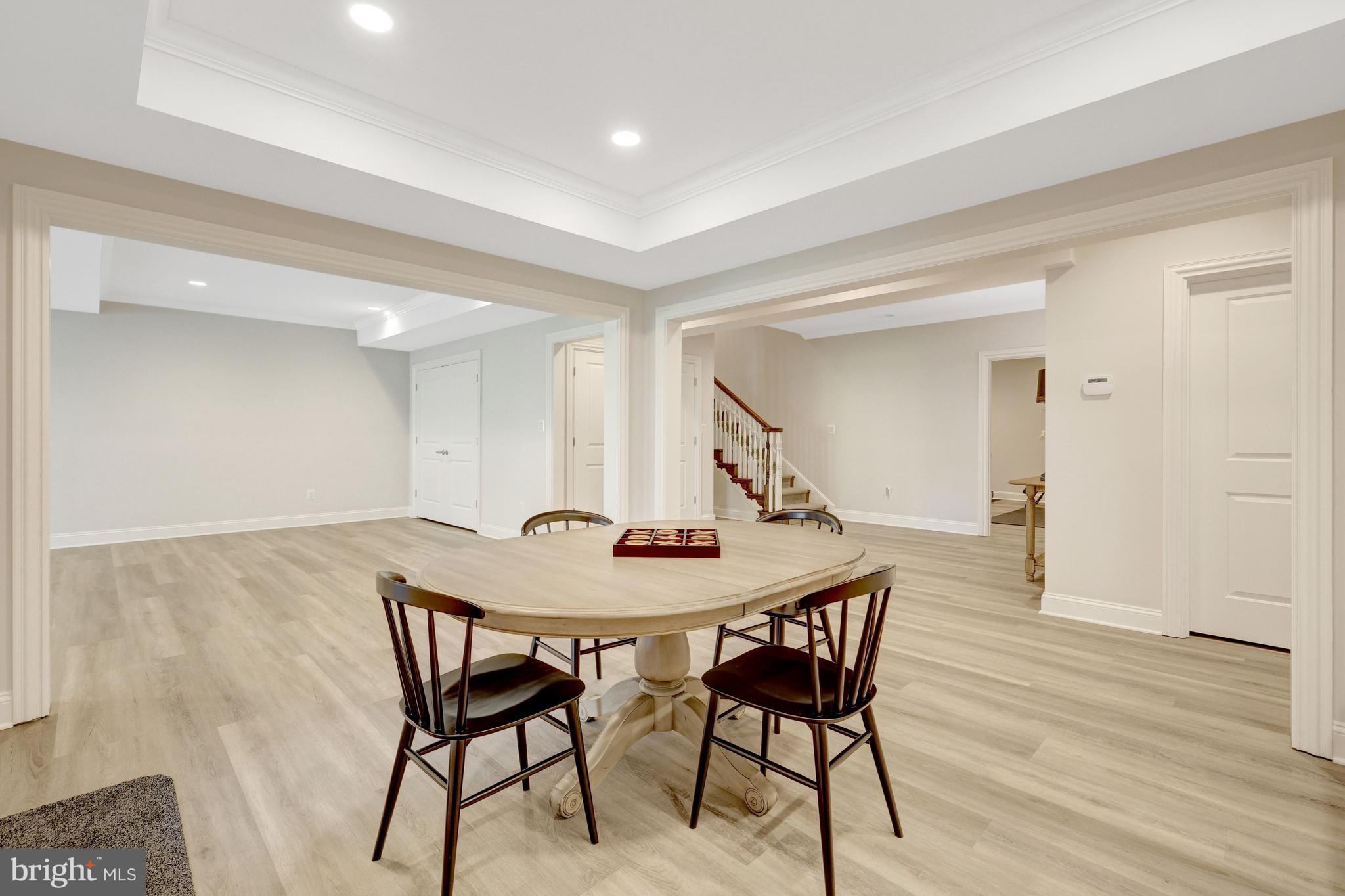 EL NIDO ESTATES - Residential