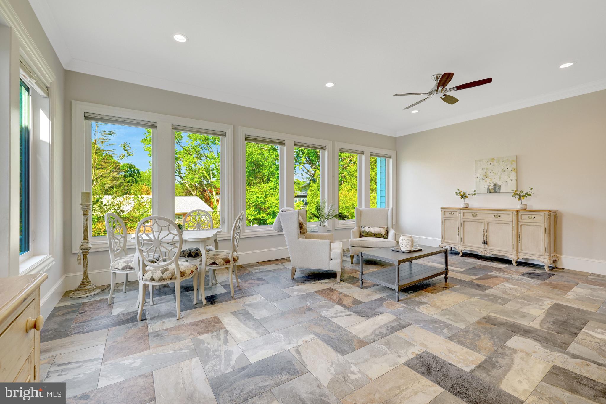 EL NIDO ESTATES - Residential