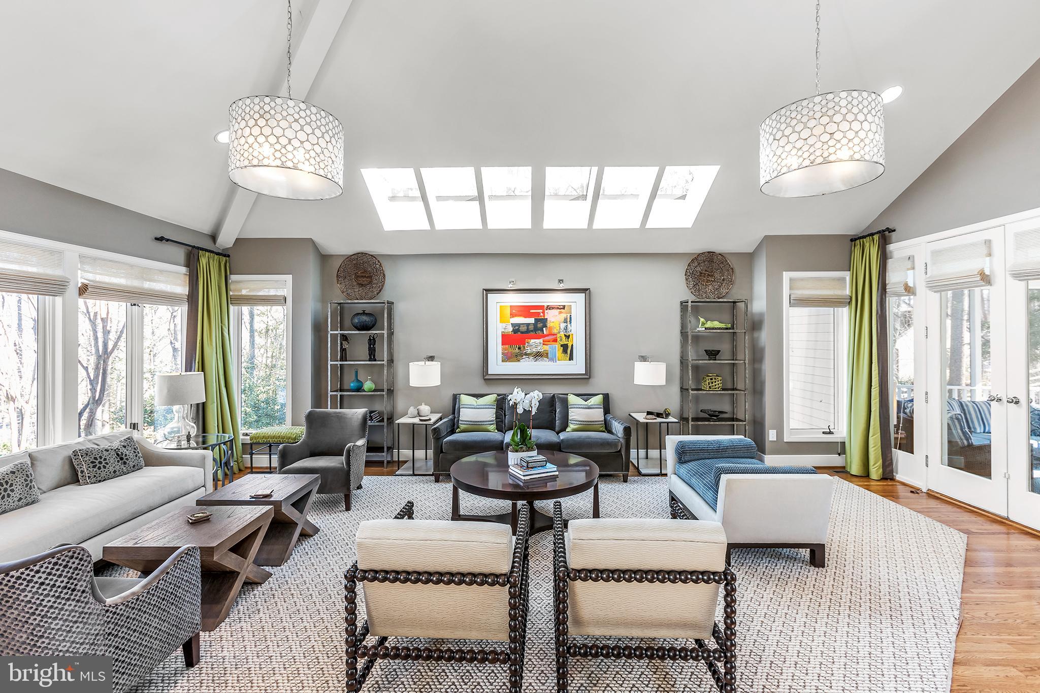 THE PALISADES - Residential