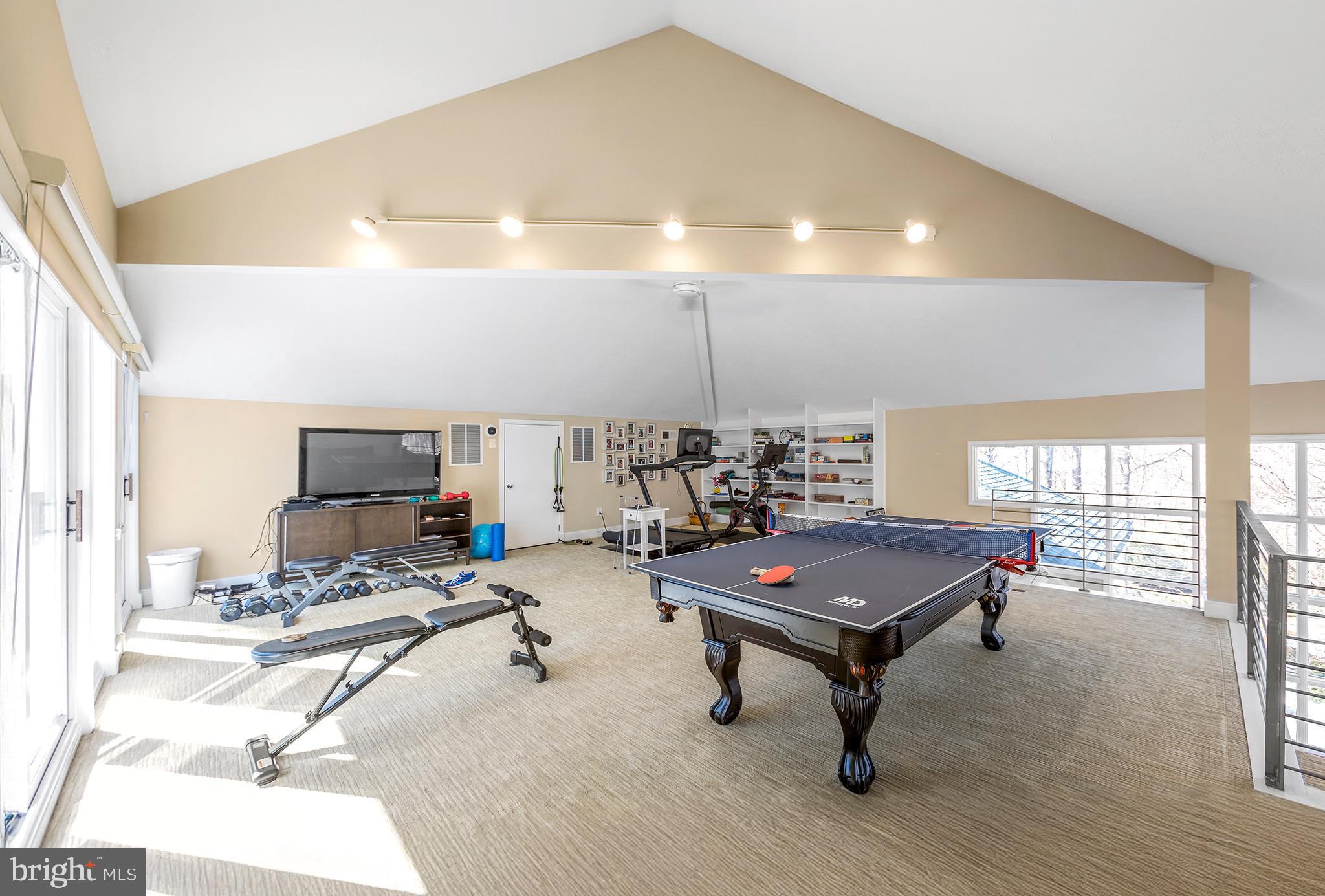 THE PALISADES - Residential