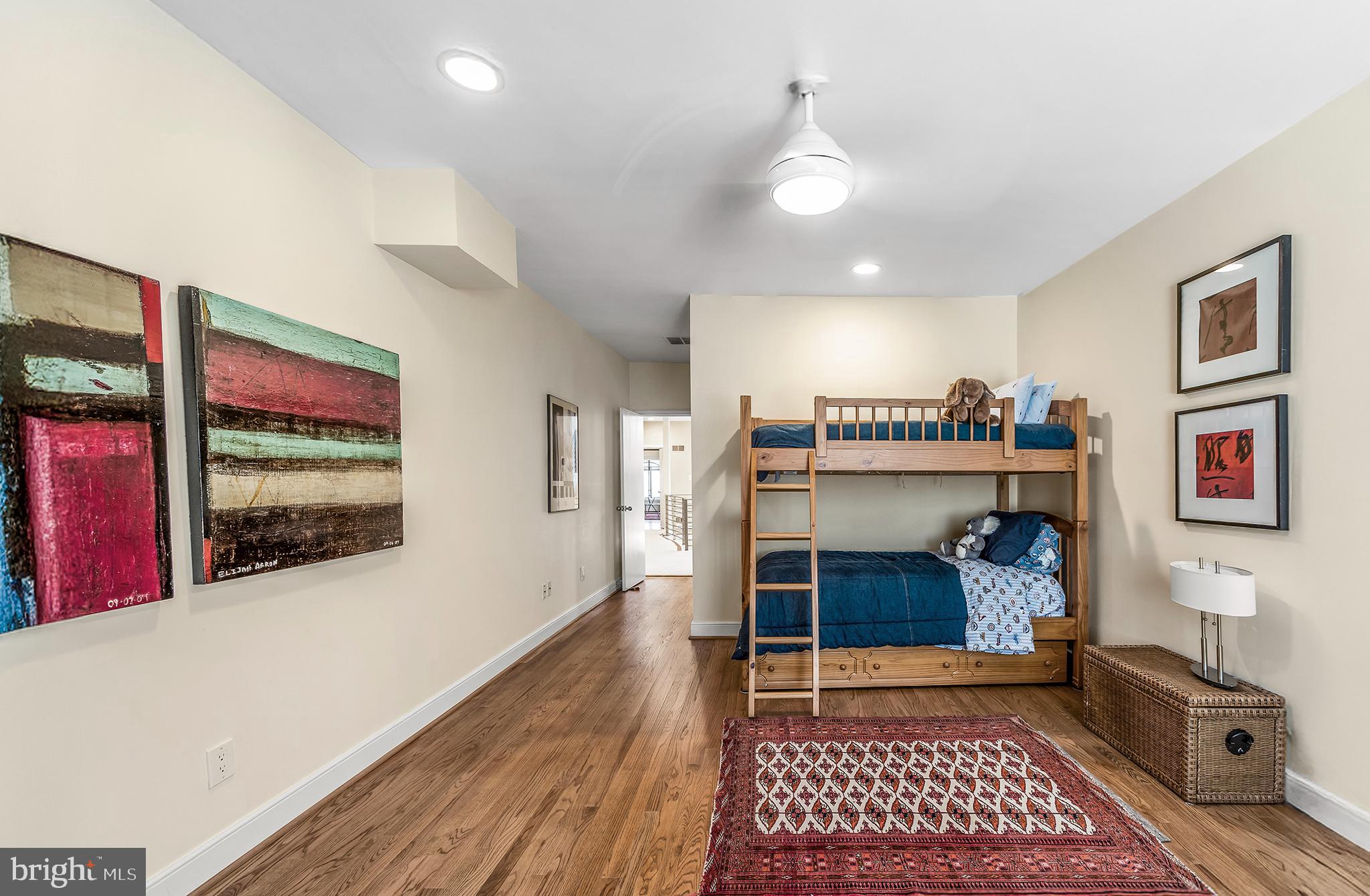 THE PALISADES - Residential