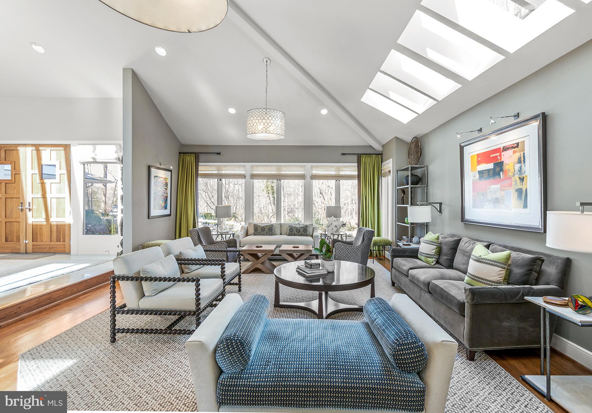 THE PALISADES - Residential