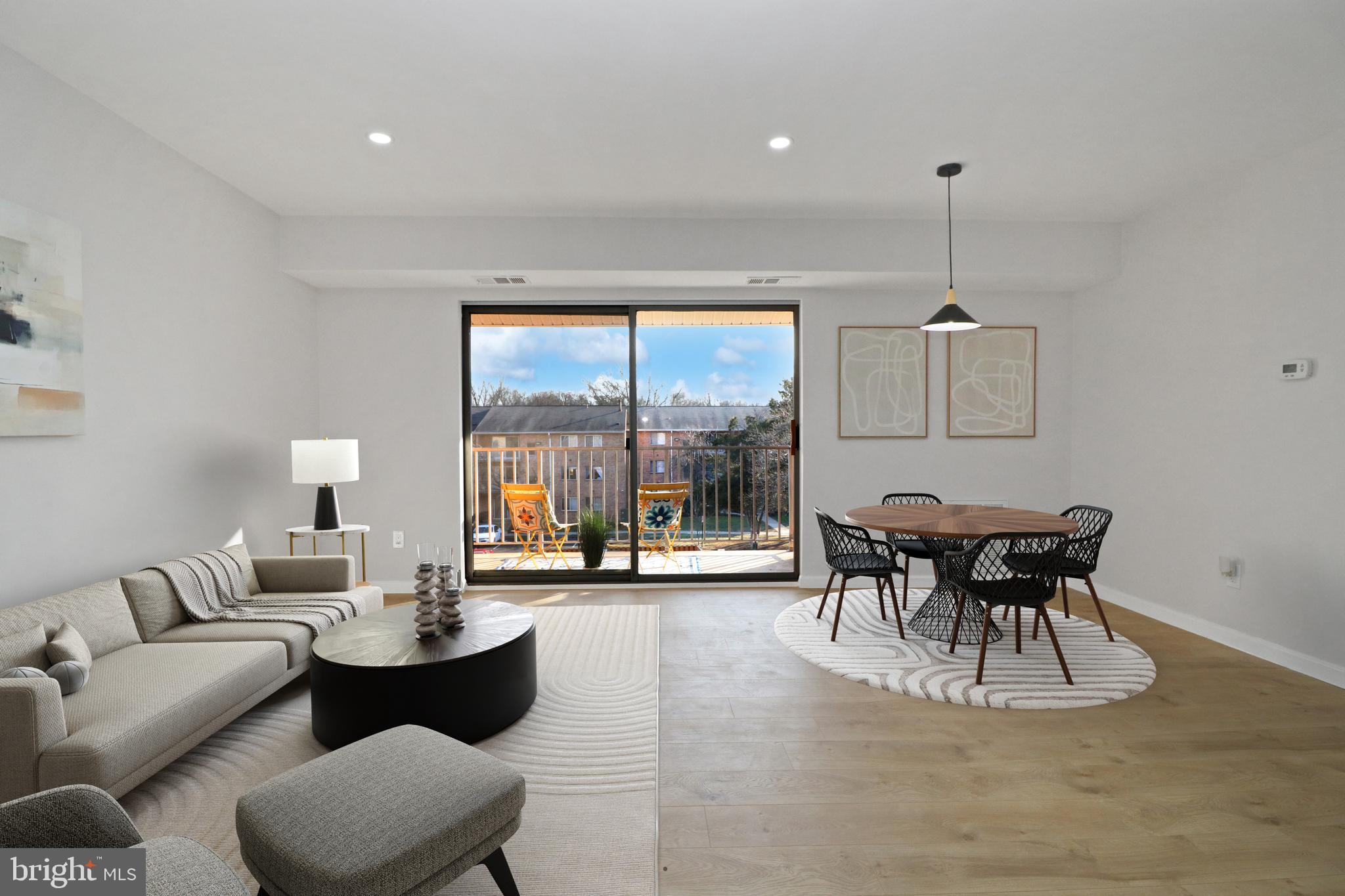 COLCHESTER TOWNE - Residential