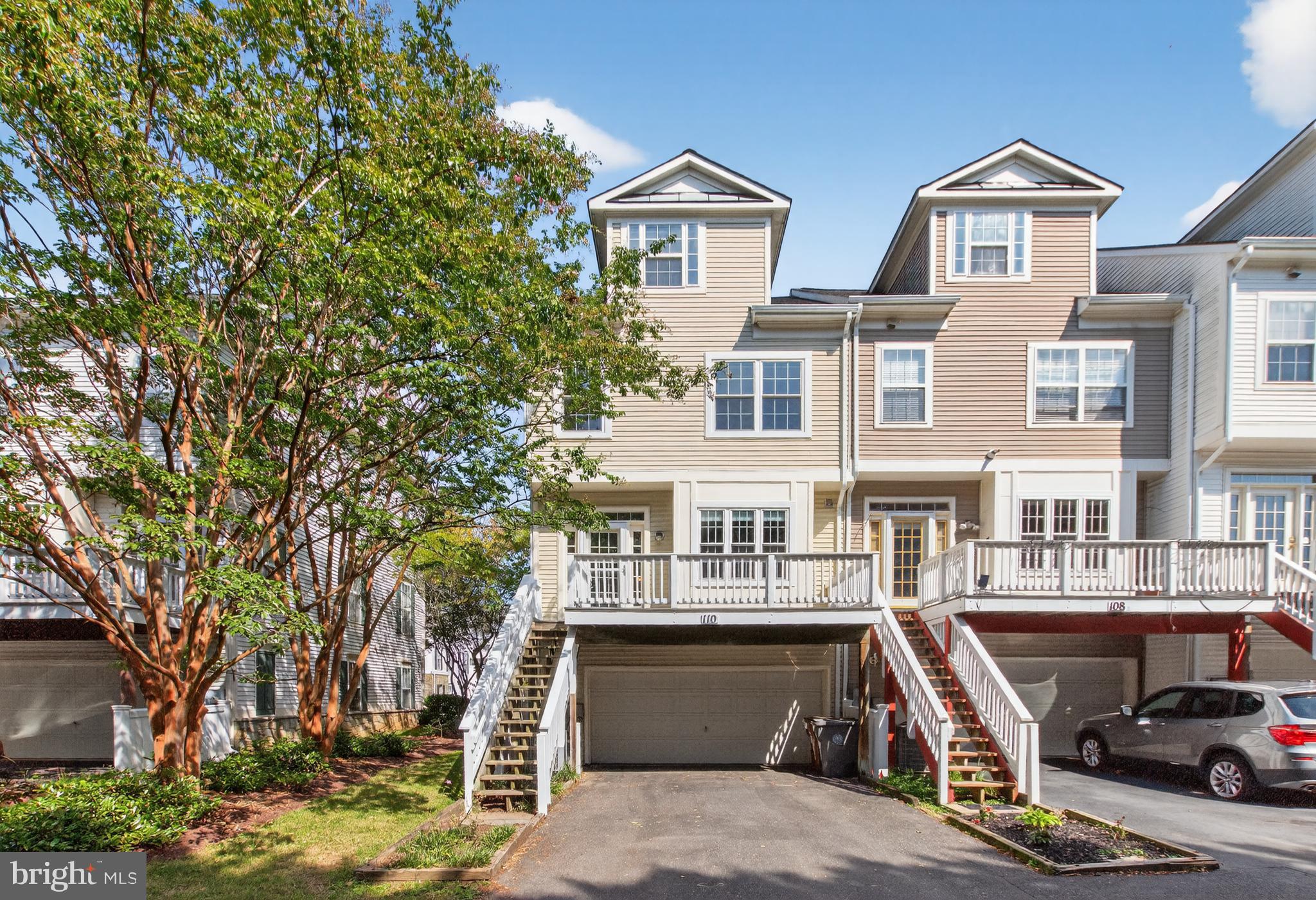 KING FARM WATKINS POND - Residential