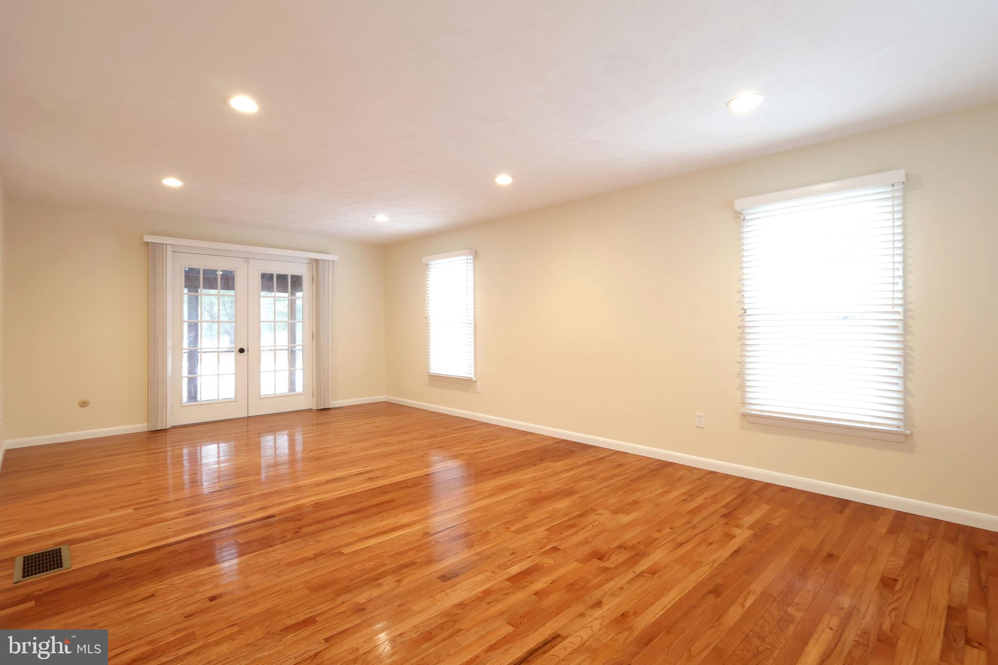 TOFTREES - Residential