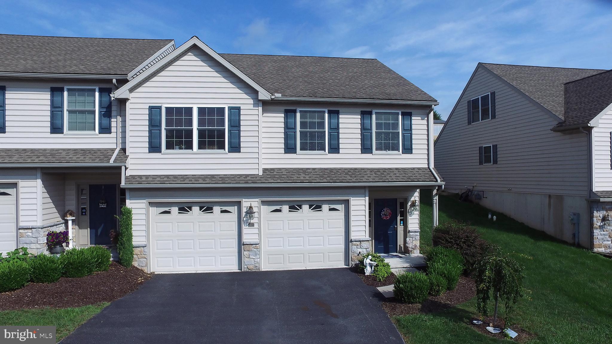 This 3 bedroom 2 full bath home in Elizabethtown schools is open and bright with many upgrades. Large shower in the main bedroom suite, an open and bright layout, offers luxury Vinyl in the entire home making it easy living. Stainless steel appliances and gas stove plus washer and dryer are all included. The lower level is finished for additional space plus storage. The garage and lower level family-room are on ground level and a custom patio that has a permanent foundation that would allow for finishing into a screened porch or sunroom.
Located in WoodsEdge Community, the HOA cares for the lawn, the open spaces, snow removal plus the walking trail. All this and located on a cul-de-sac street and backs up to open space so its quiet and peace you'll enjoy.