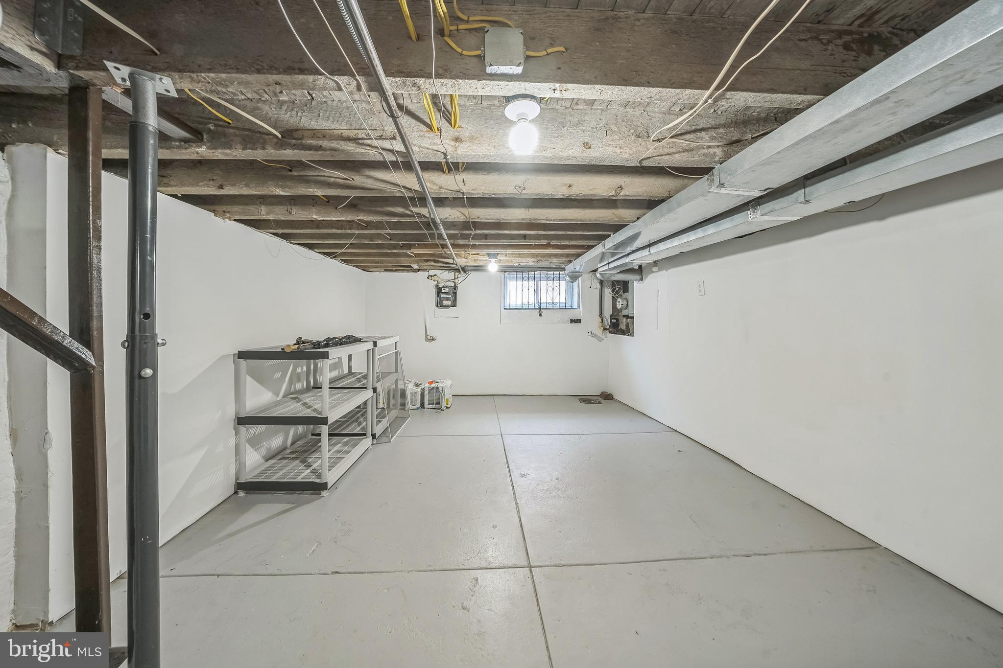 GIRARD ESTATES - Residential