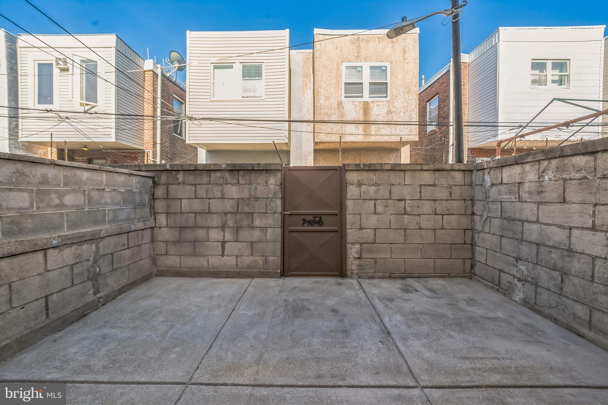 GIRARD ESTATES - Residential