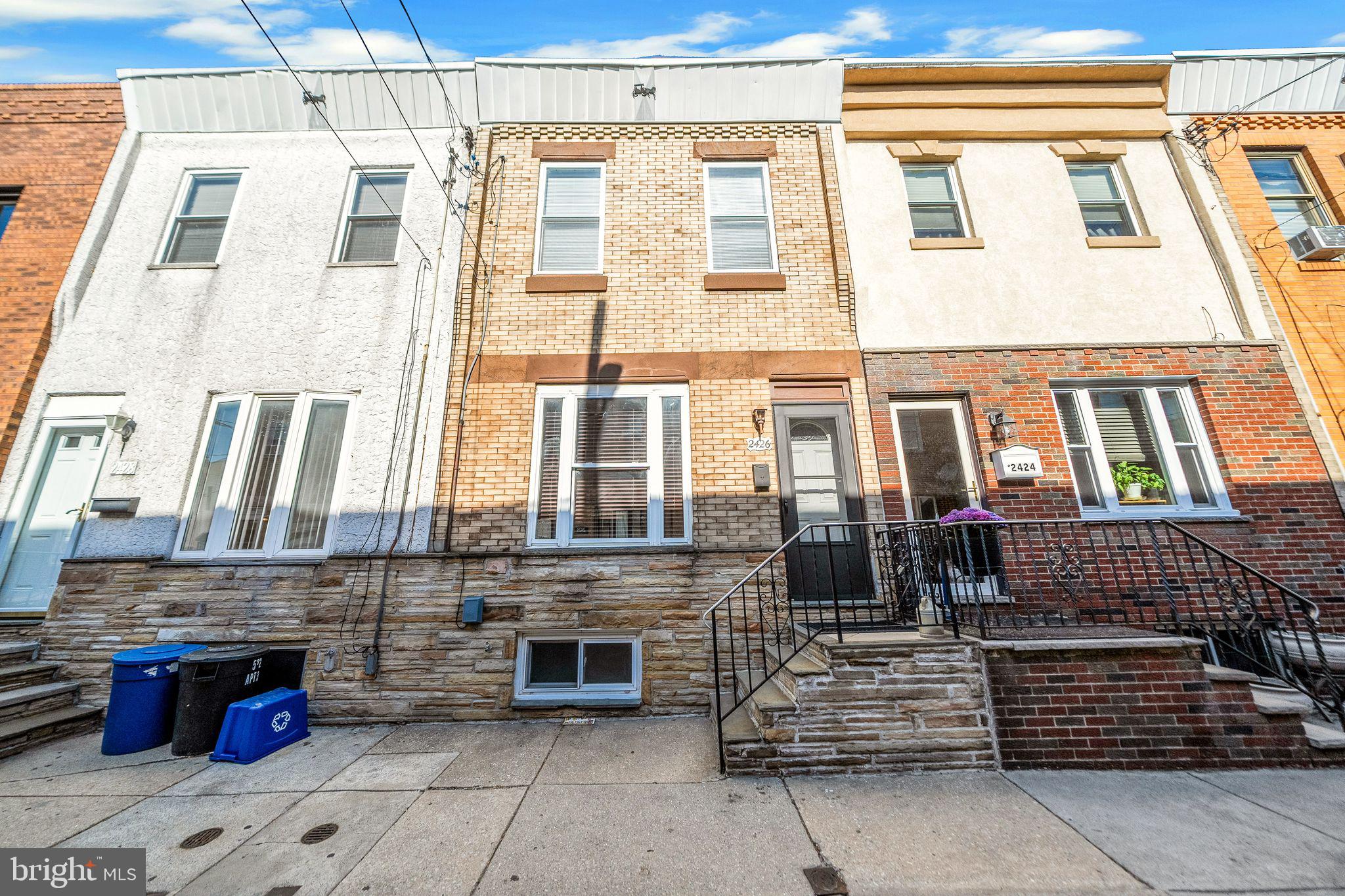 GIRARD ESTATES - Residential