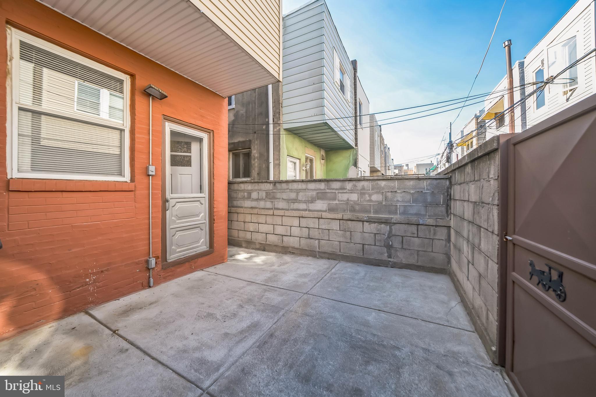 GIRARD ESTATES - Residential