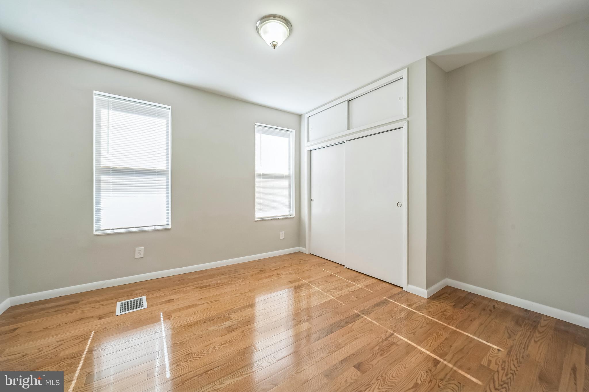 GIRARD ESTATES - Residential
