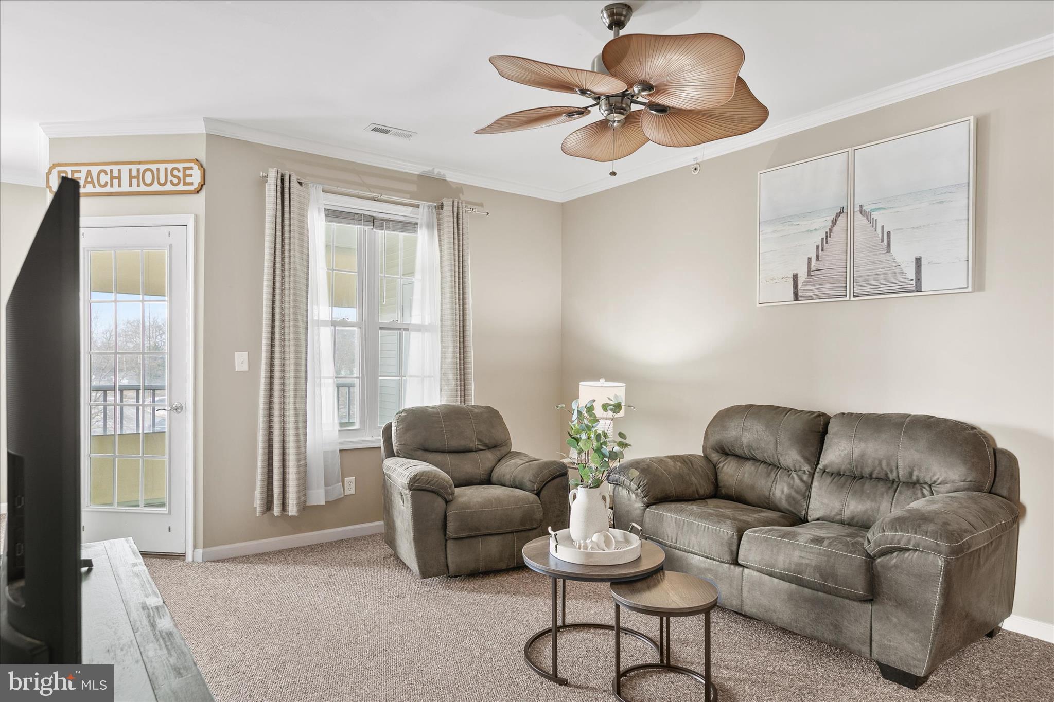 1400 PEBBLE DRIVE 1424