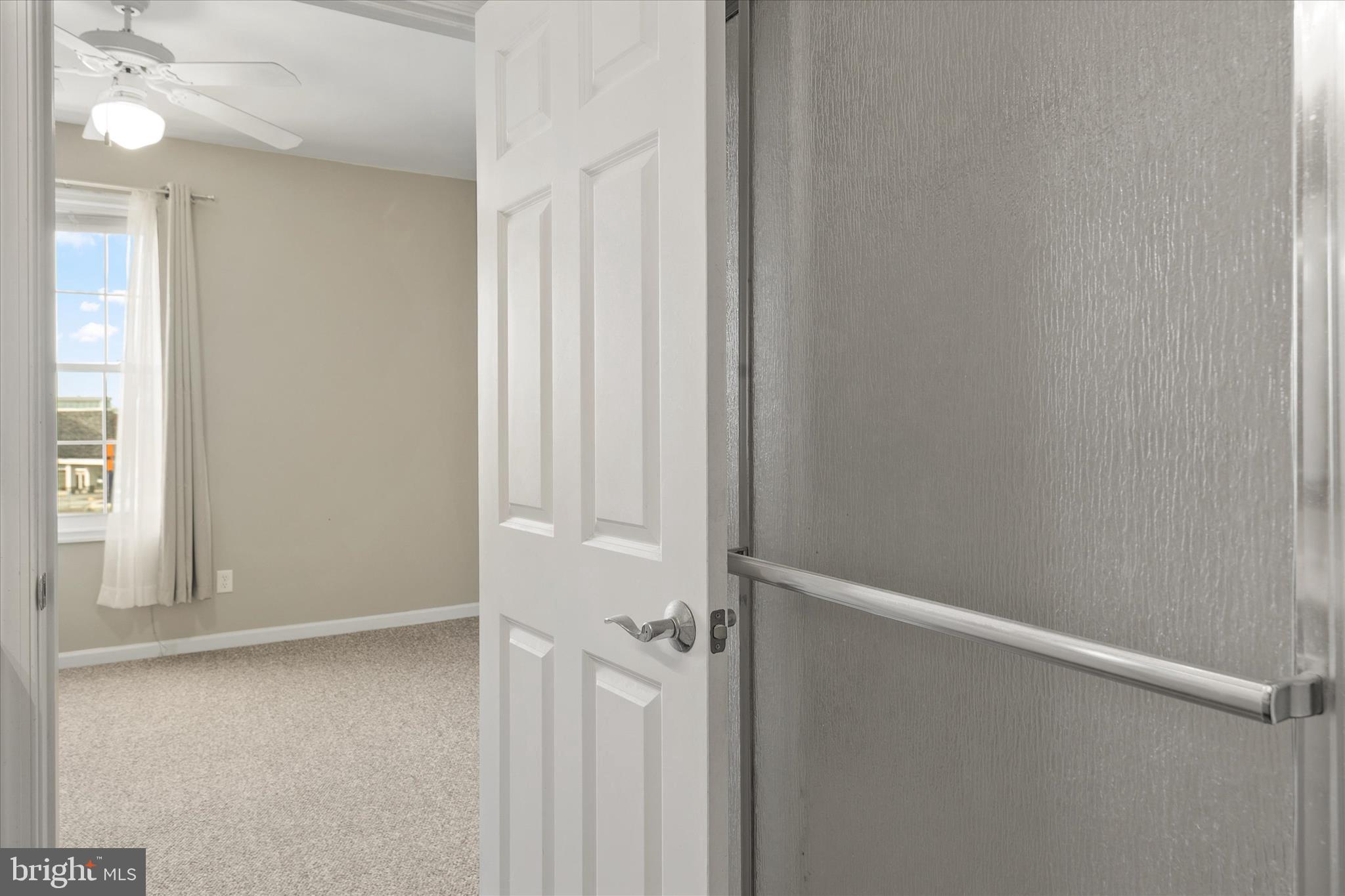 CREEKWOOD - Residential