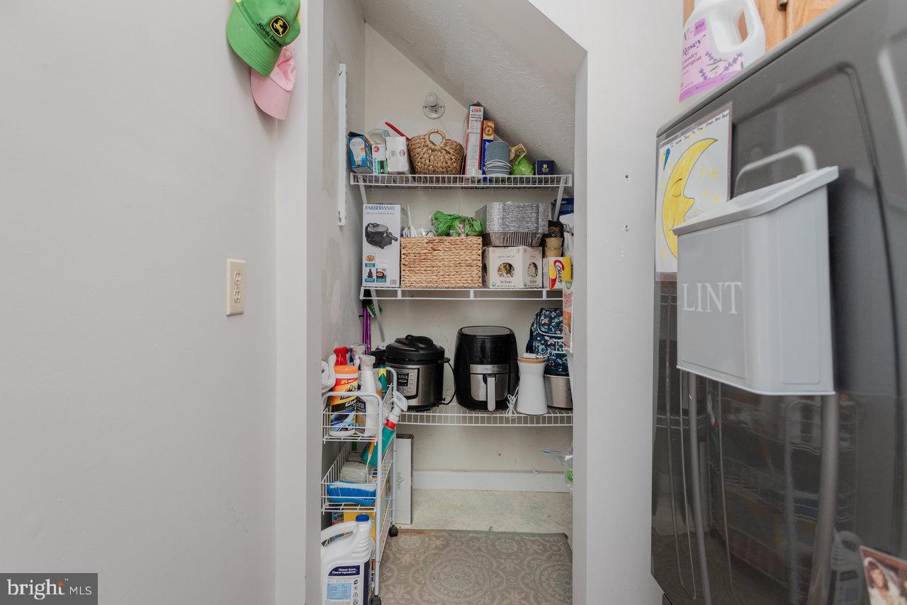 BELMONT ESTATES - Residential