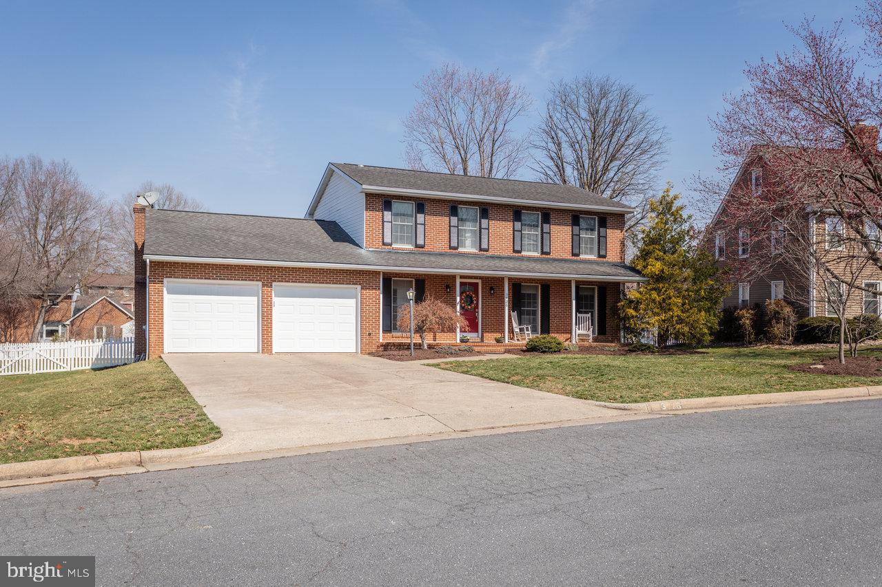 BELMONT ESTATES - Residential