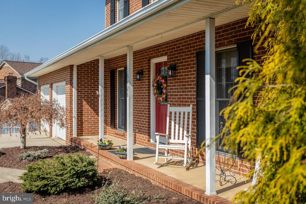 BELMONT ESTATES - Residential