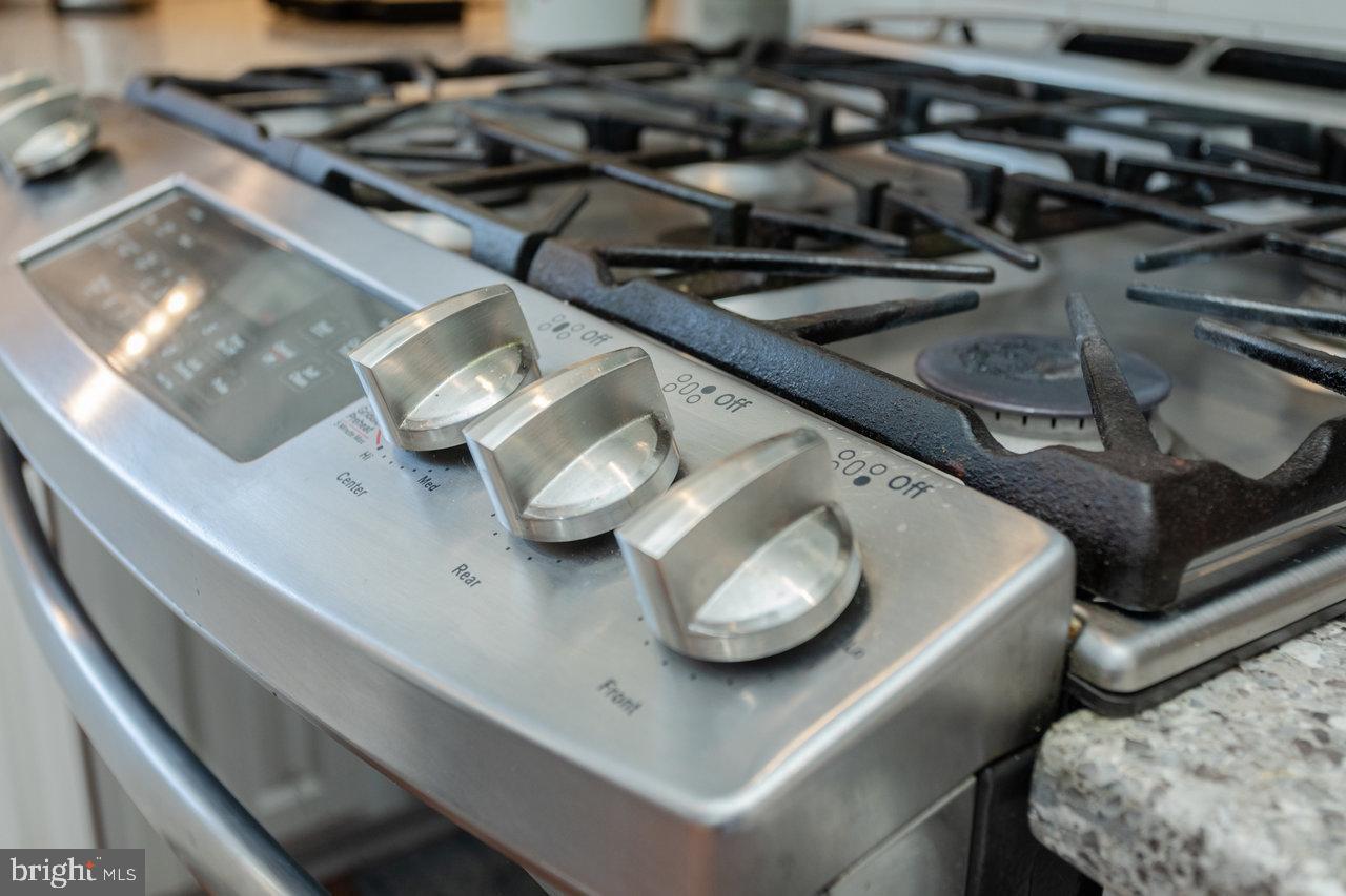 BELMONT ESTATES - Residential