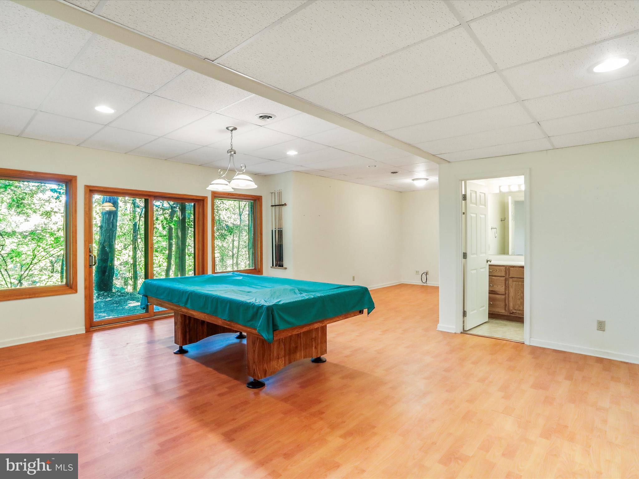 THE WOODS - Residential