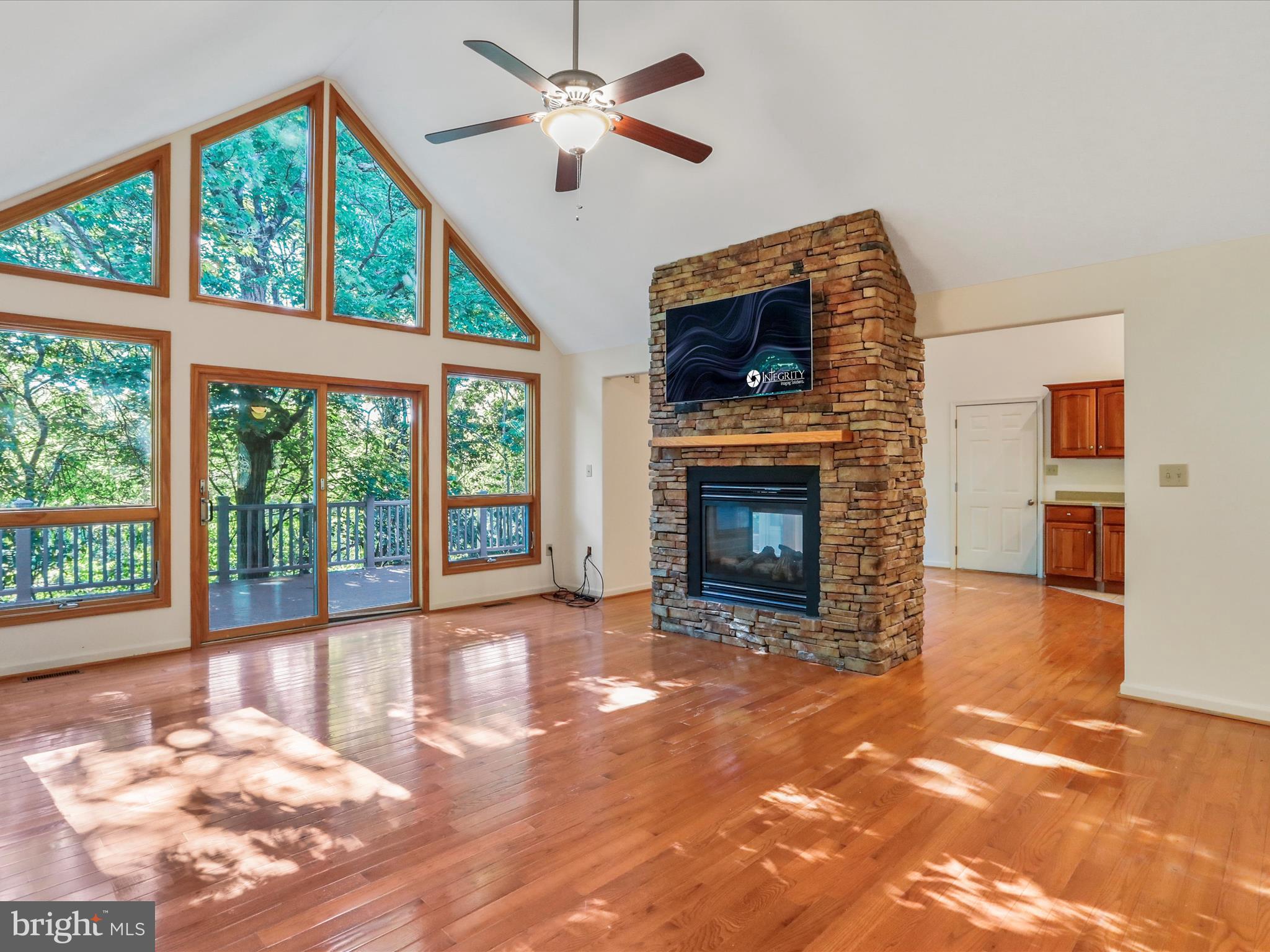 THE WOODS - Residential