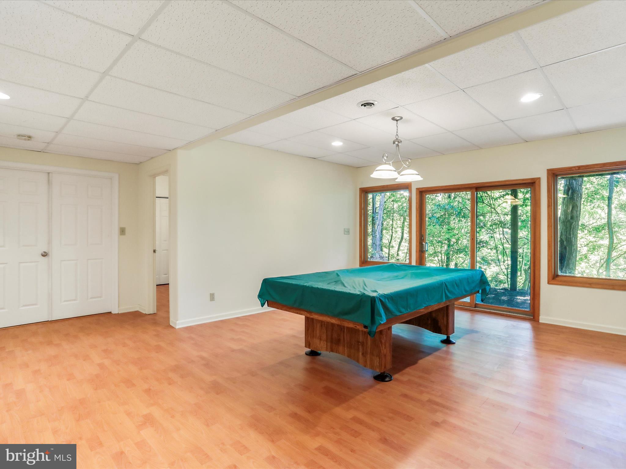 THE WOODS - Residential