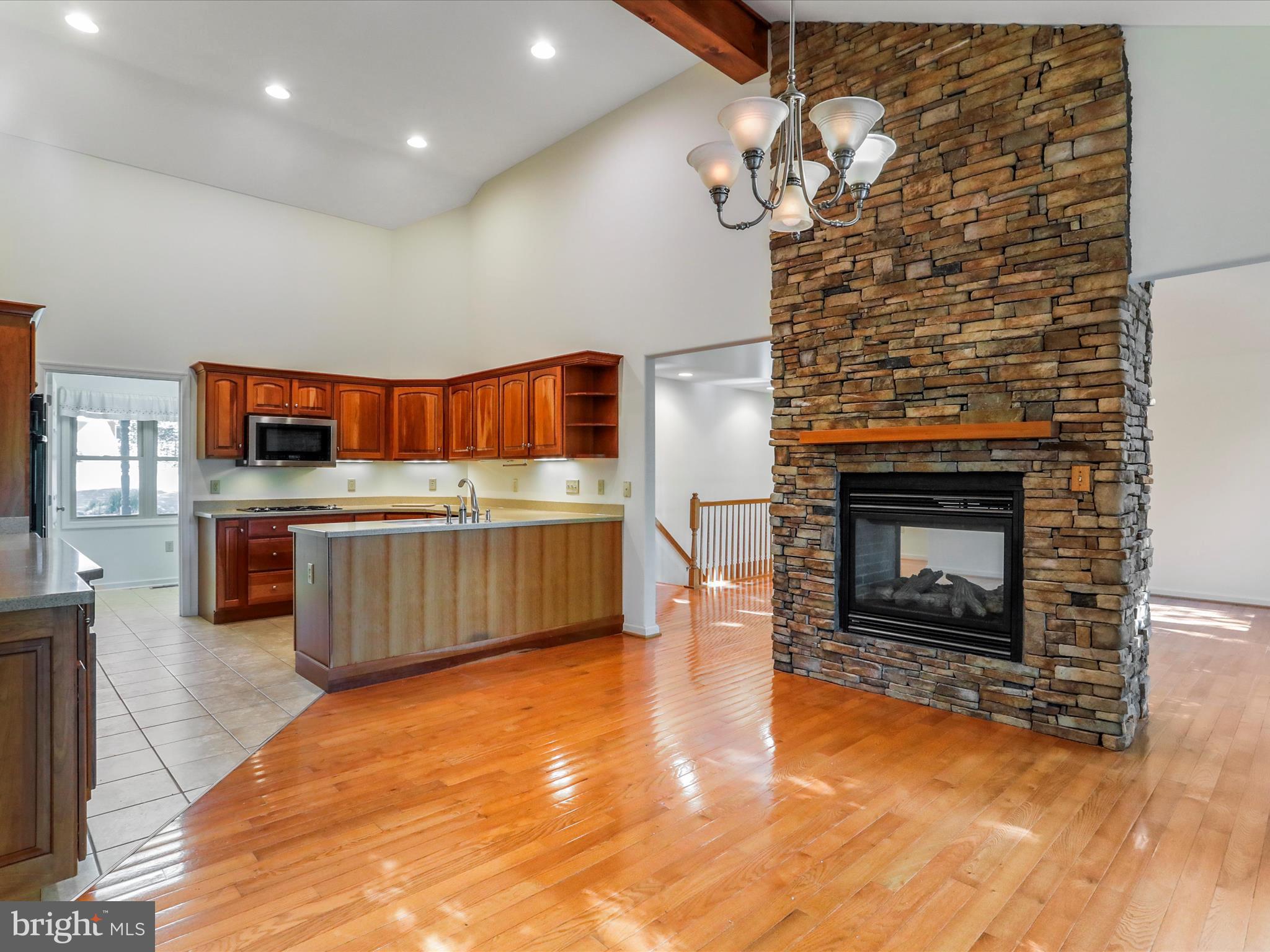 THE WOODS - Residential