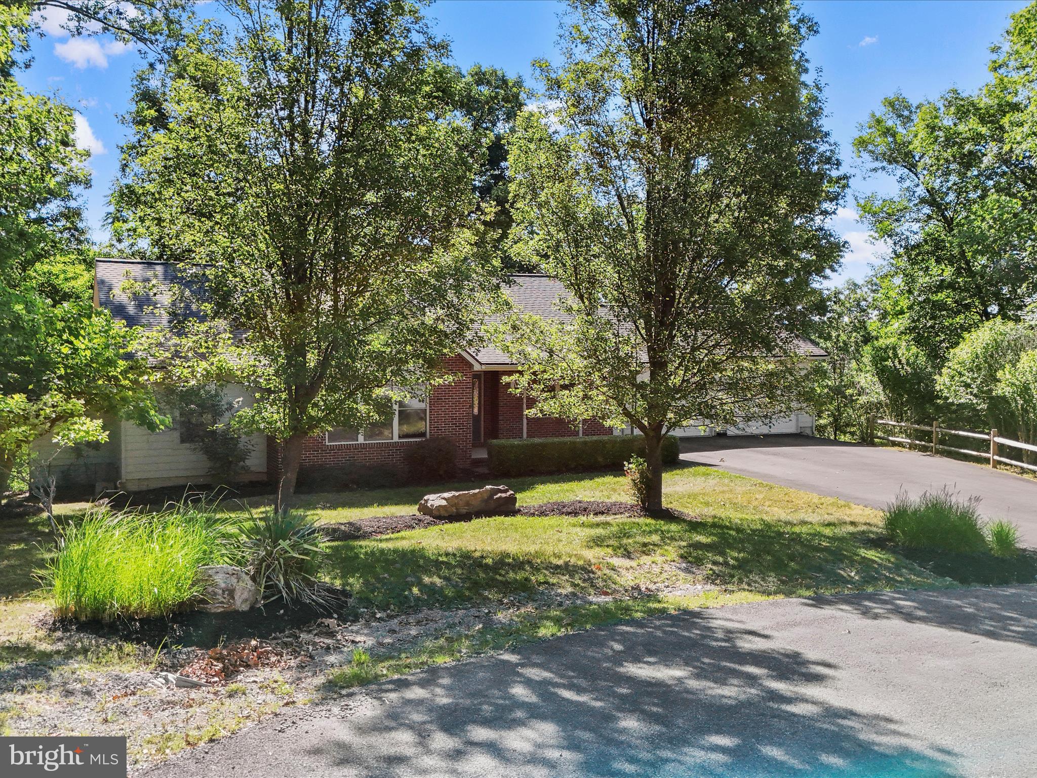 THE WOODS - Residential