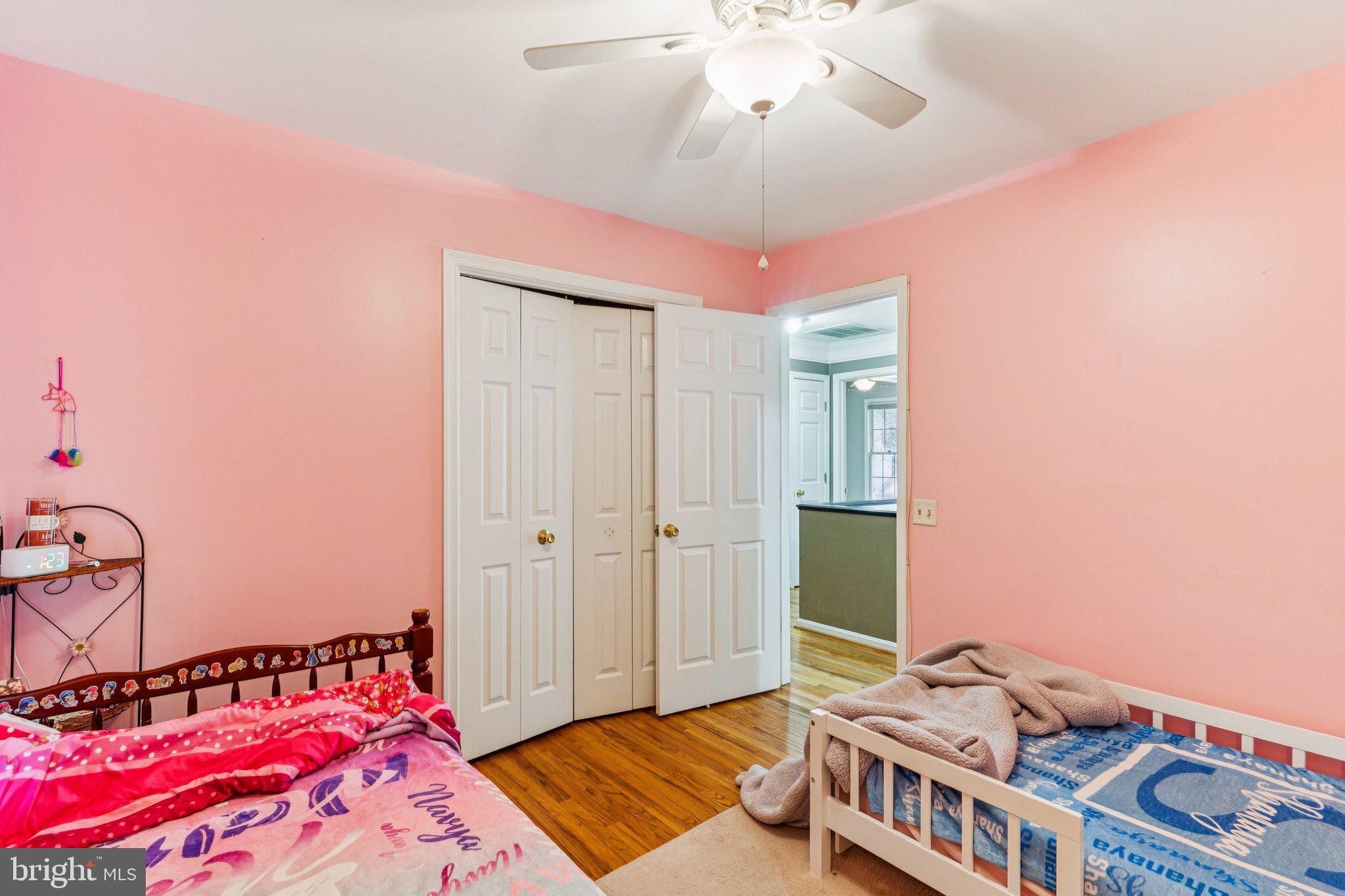 RUSSETT - Residential