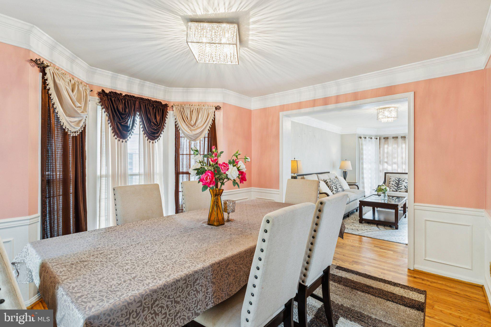 RUSSETT - Residential