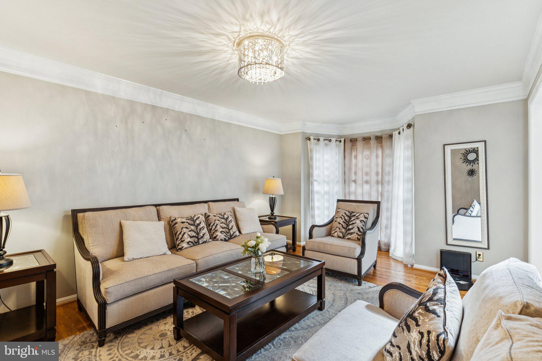 RUSSETT - Residential