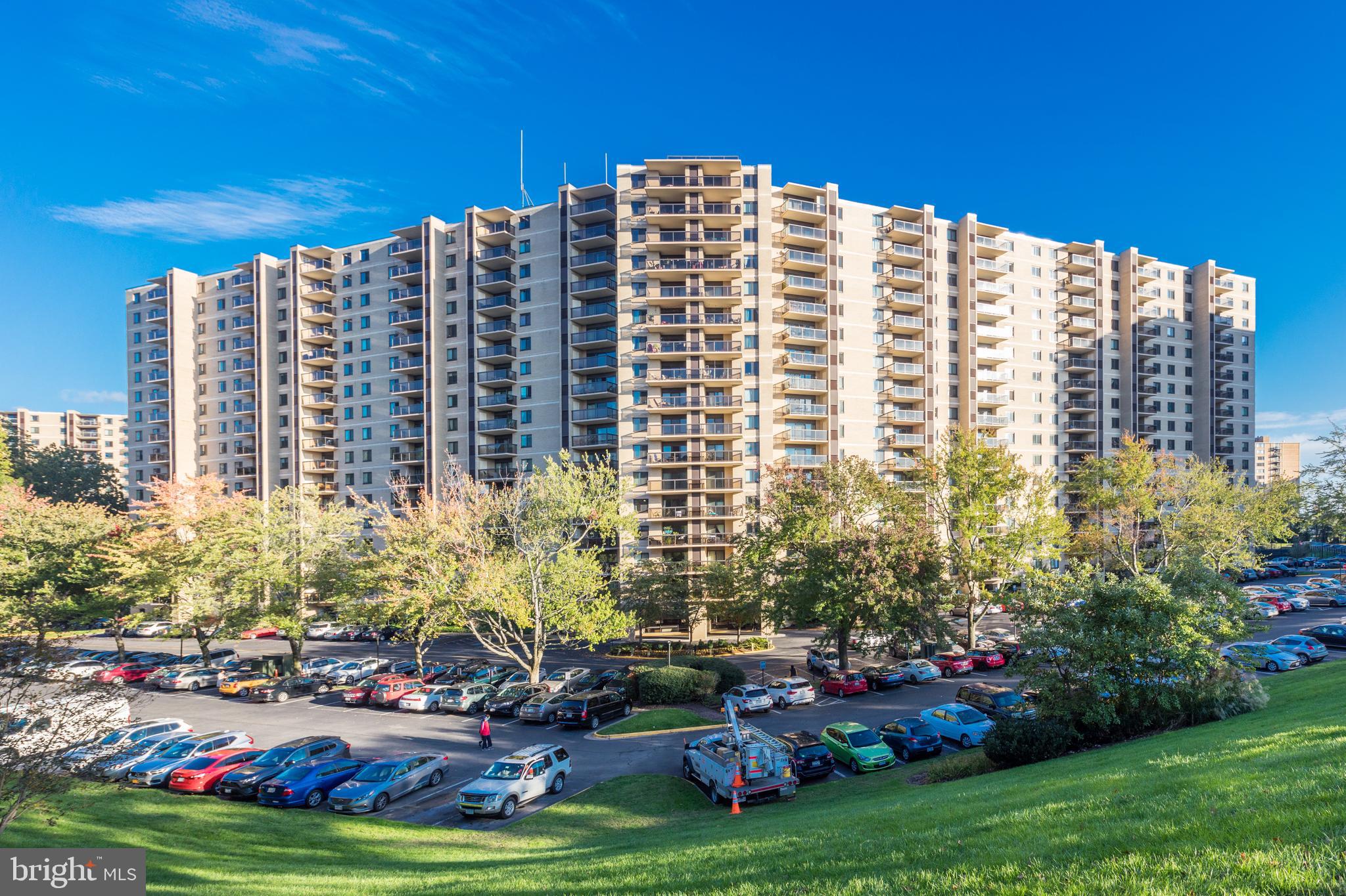 WATERGATE AT LANDMARK - Residential