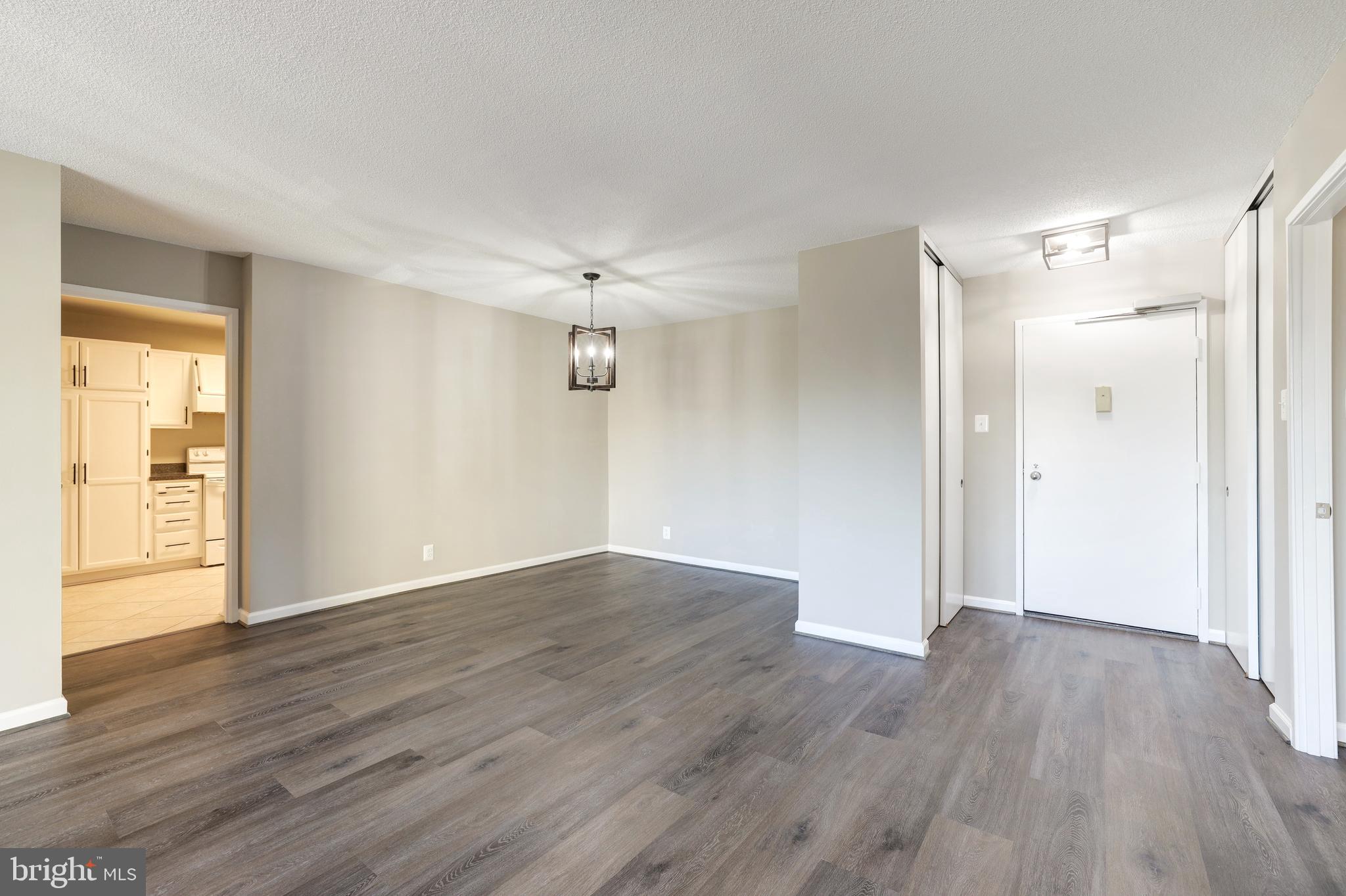 WATERGATE AT LANDMARK - Residential