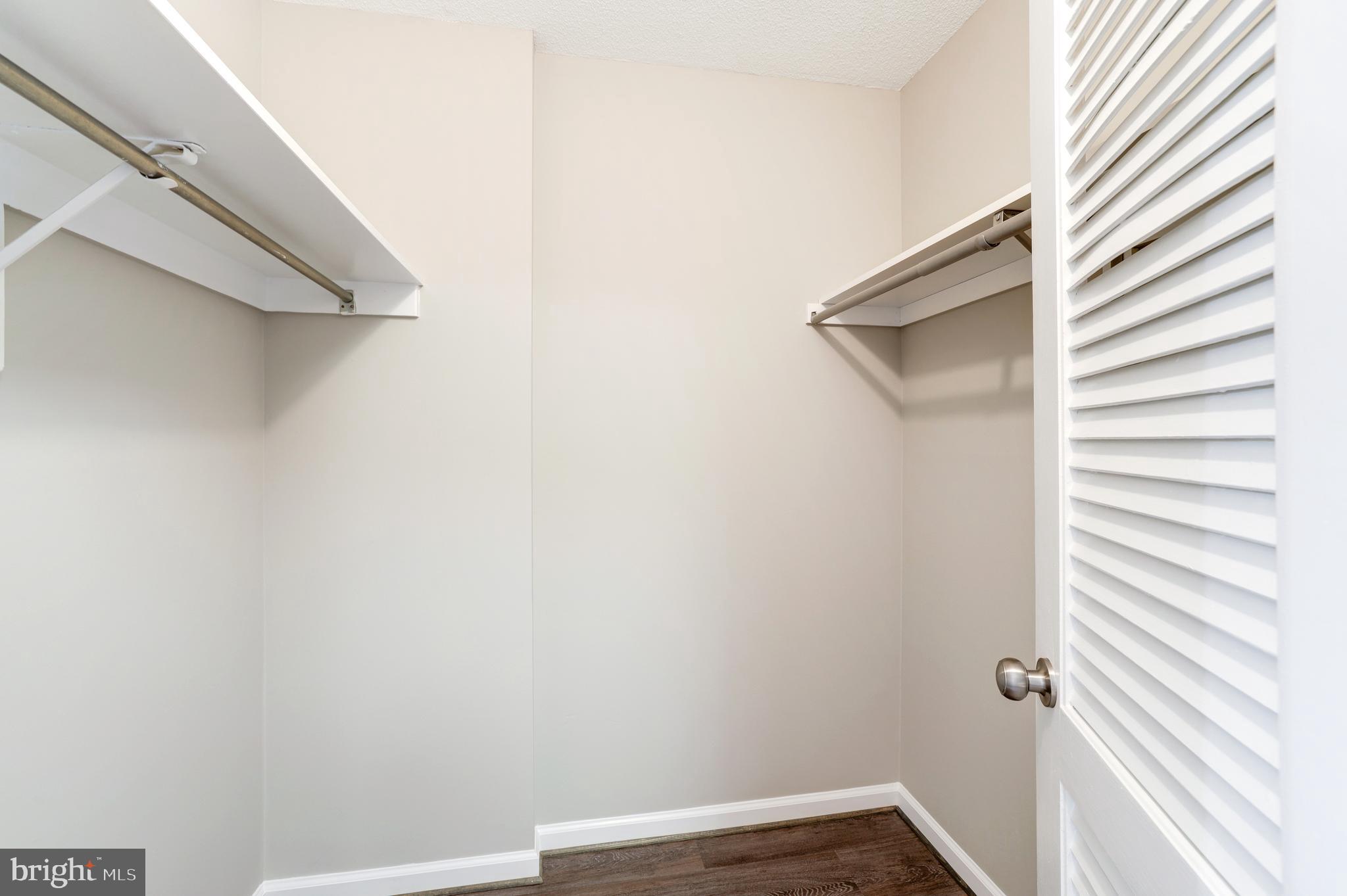 WATERGATE AT LANDMARK - Residential