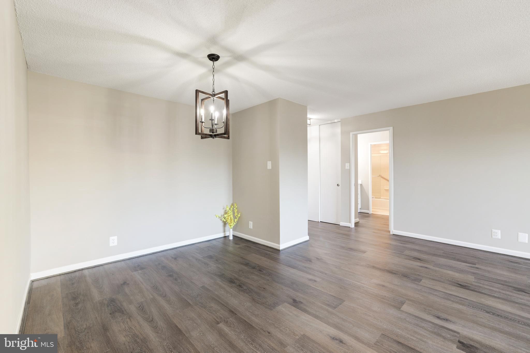 WATERGATE AT LANDMARK - Residential