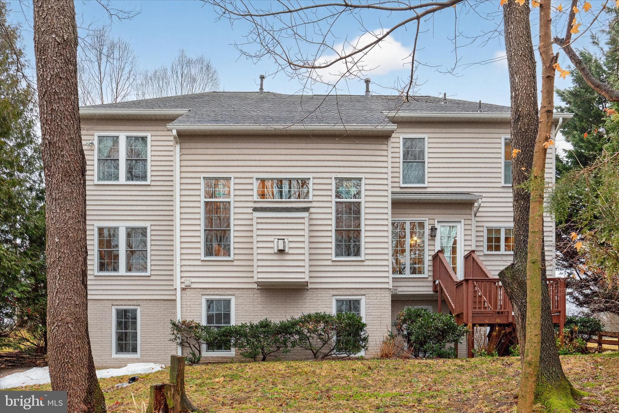 VILLAGES OF URBANA - Residential