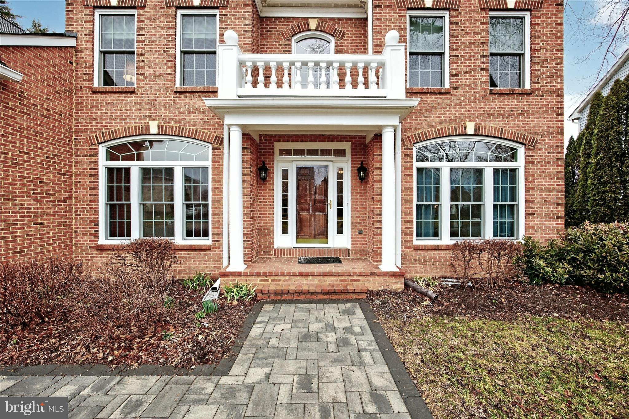 VILLAGES OF URBANA - Residential