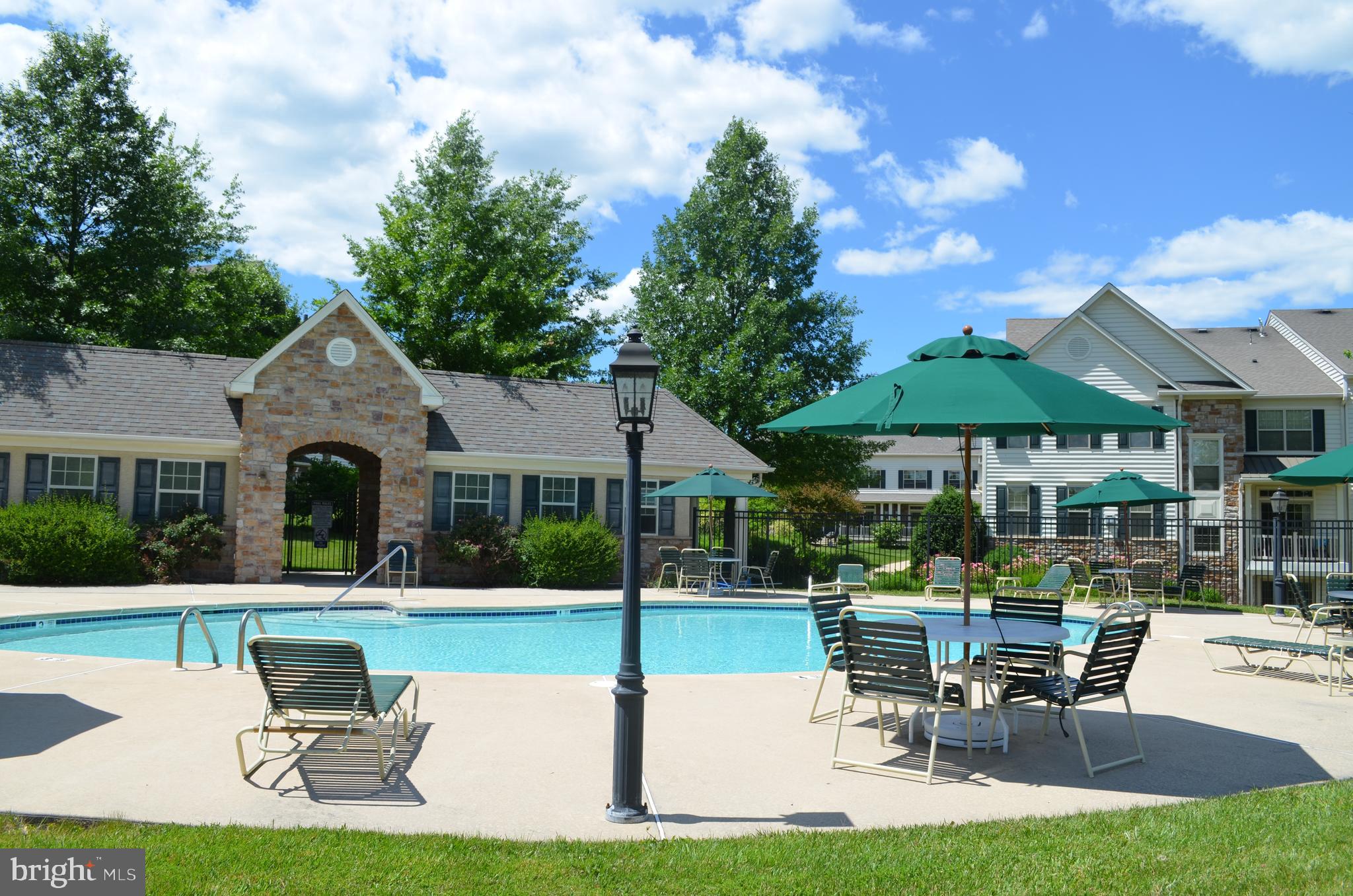 HERITAGE GREEN - Residential Lease