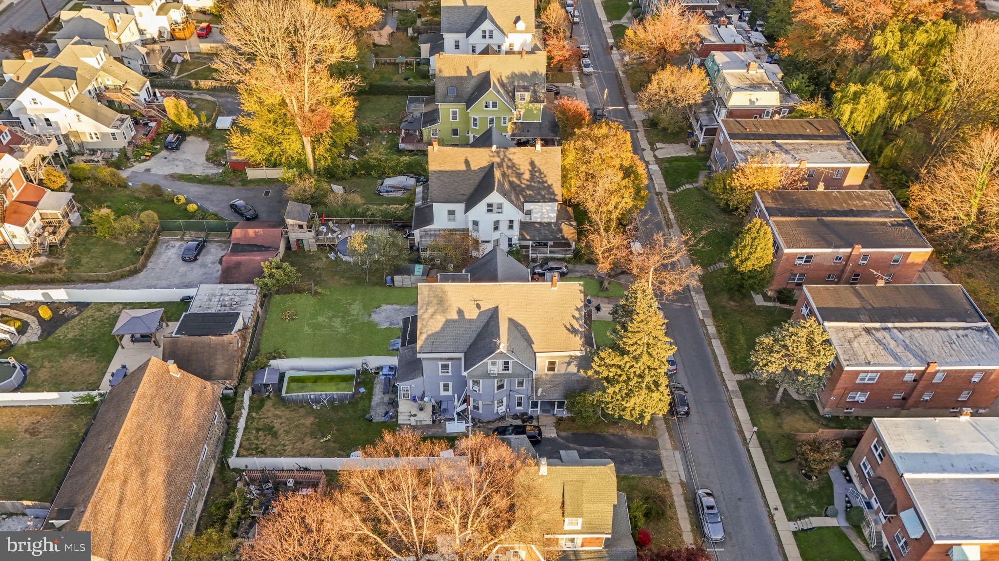 LANDSDOWNE STATION - Residential Income