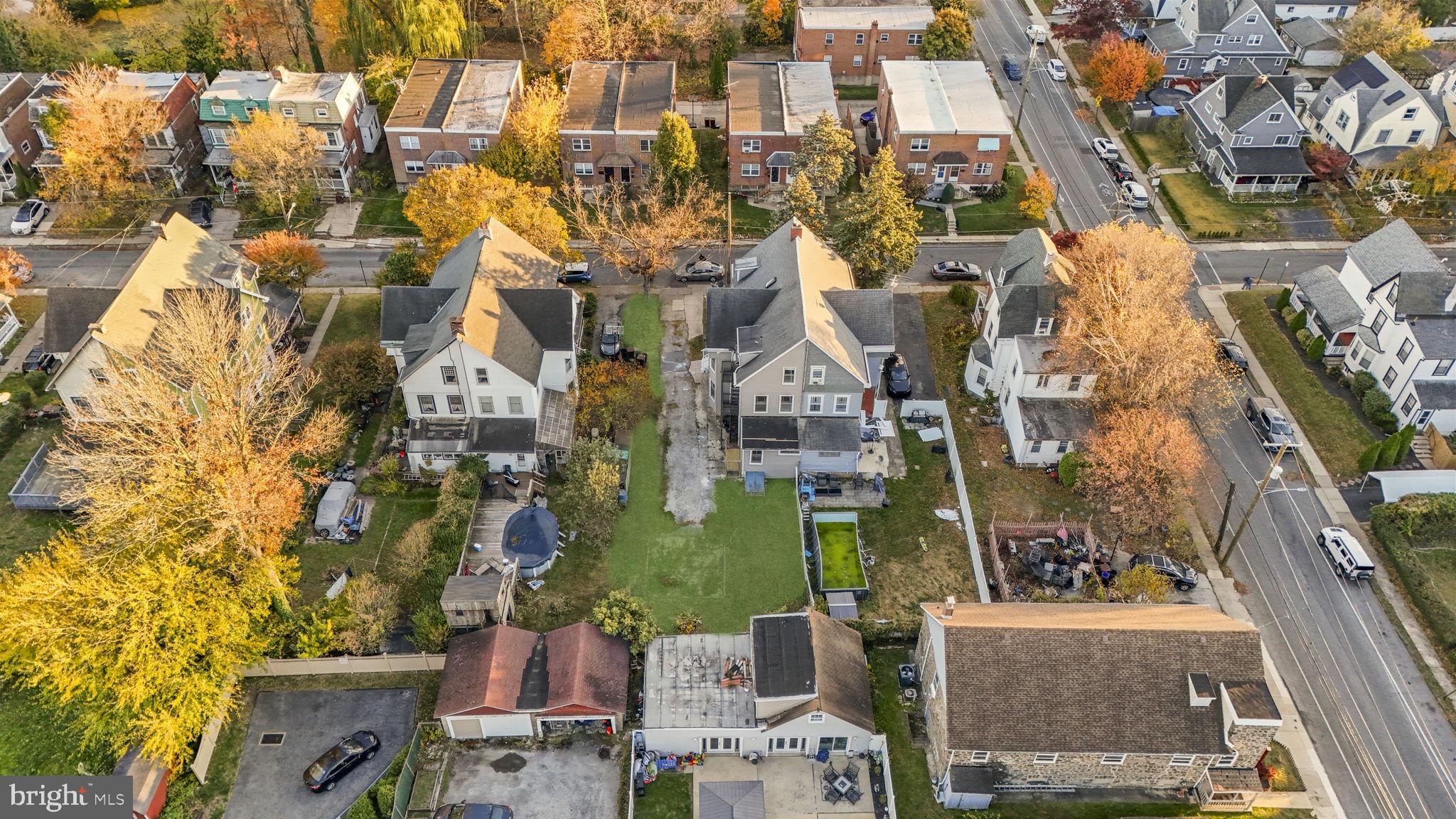 LANDSDOWNE STATION - Residential Income
