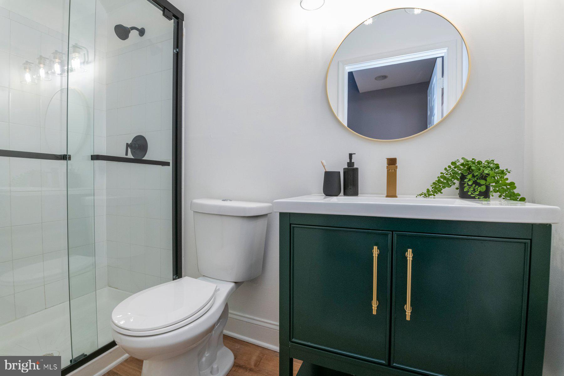 RIVERSIDE - Residential