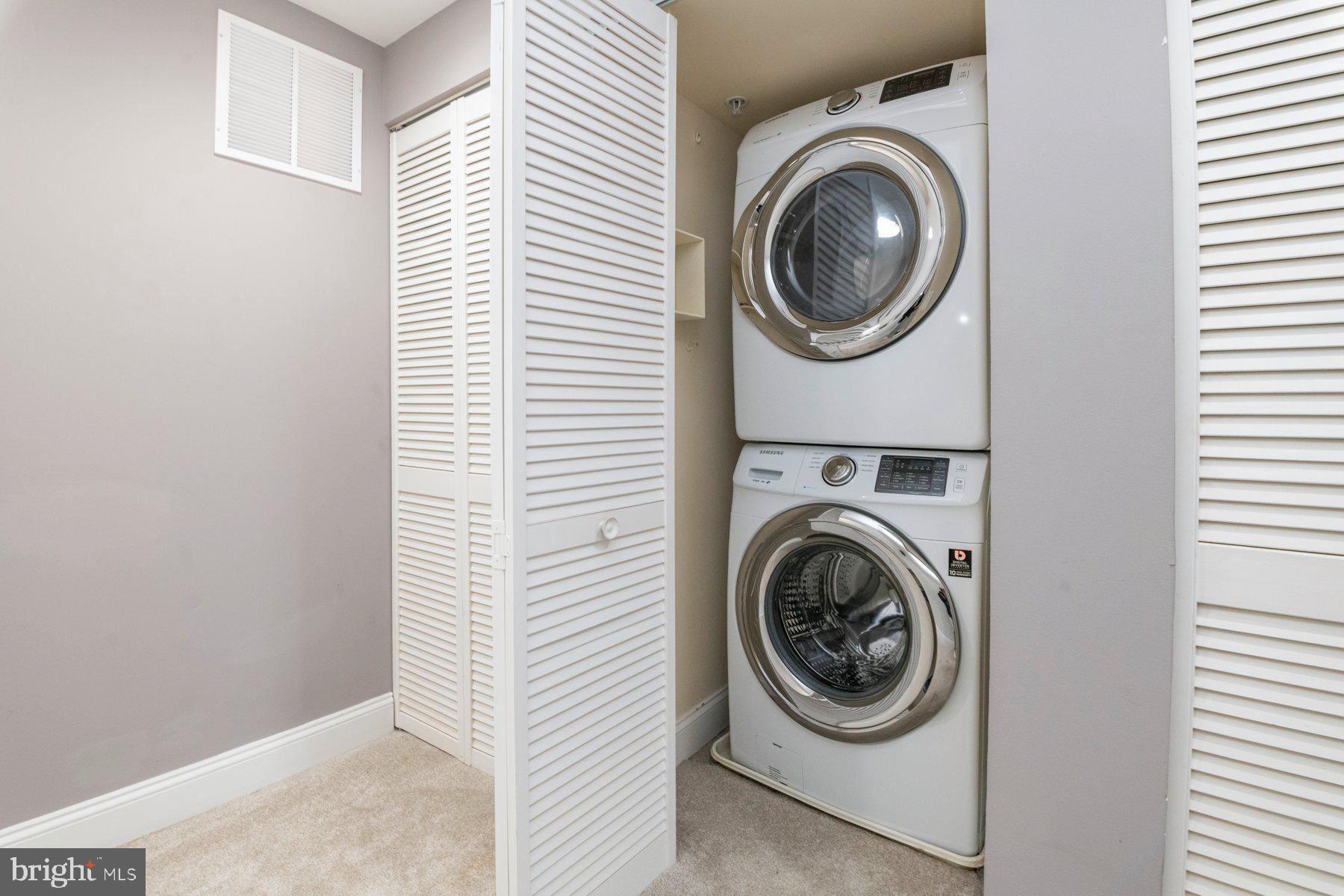 RIVERSIDE - Residential