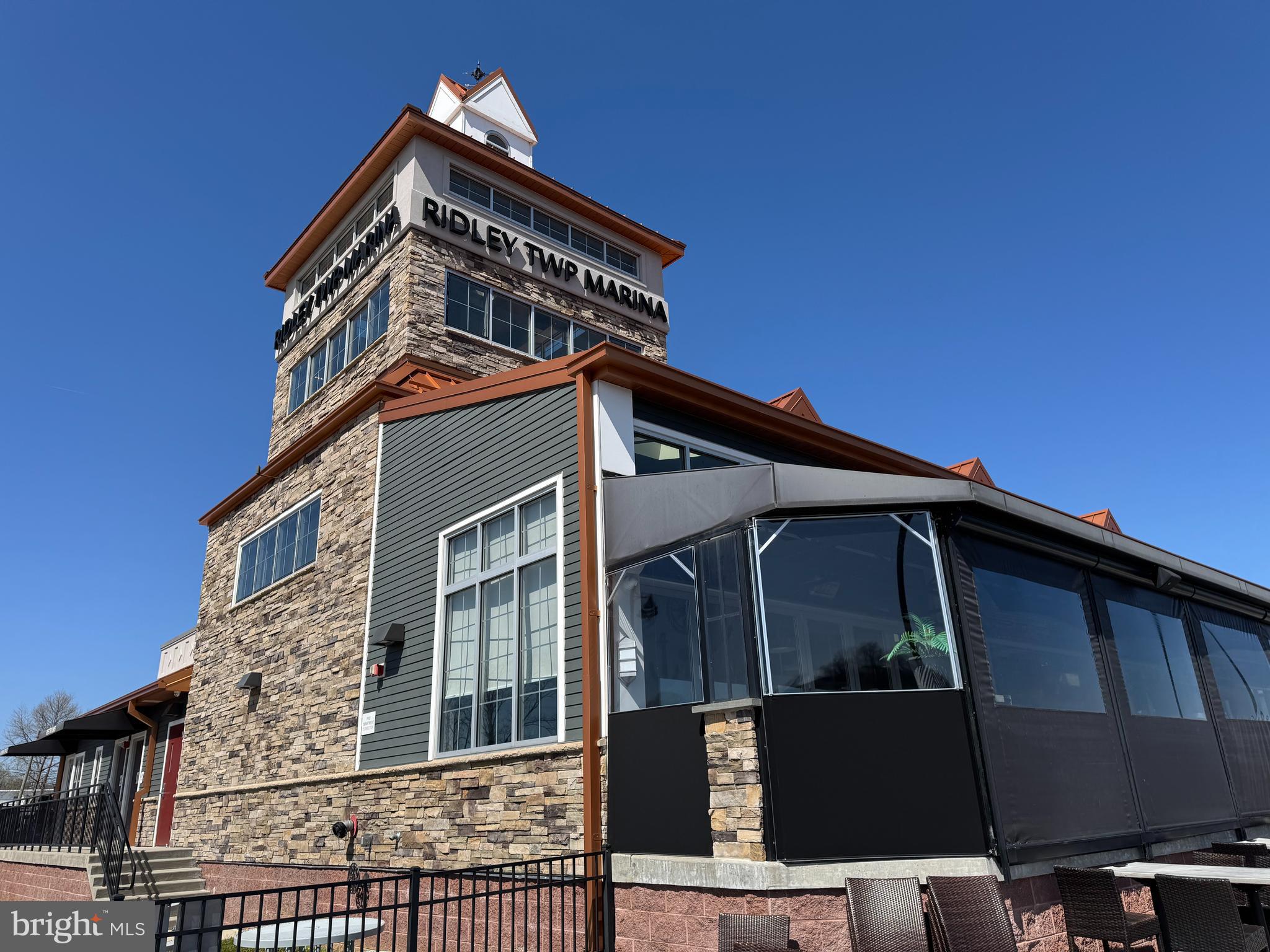 RIDLEY PARK - Residential