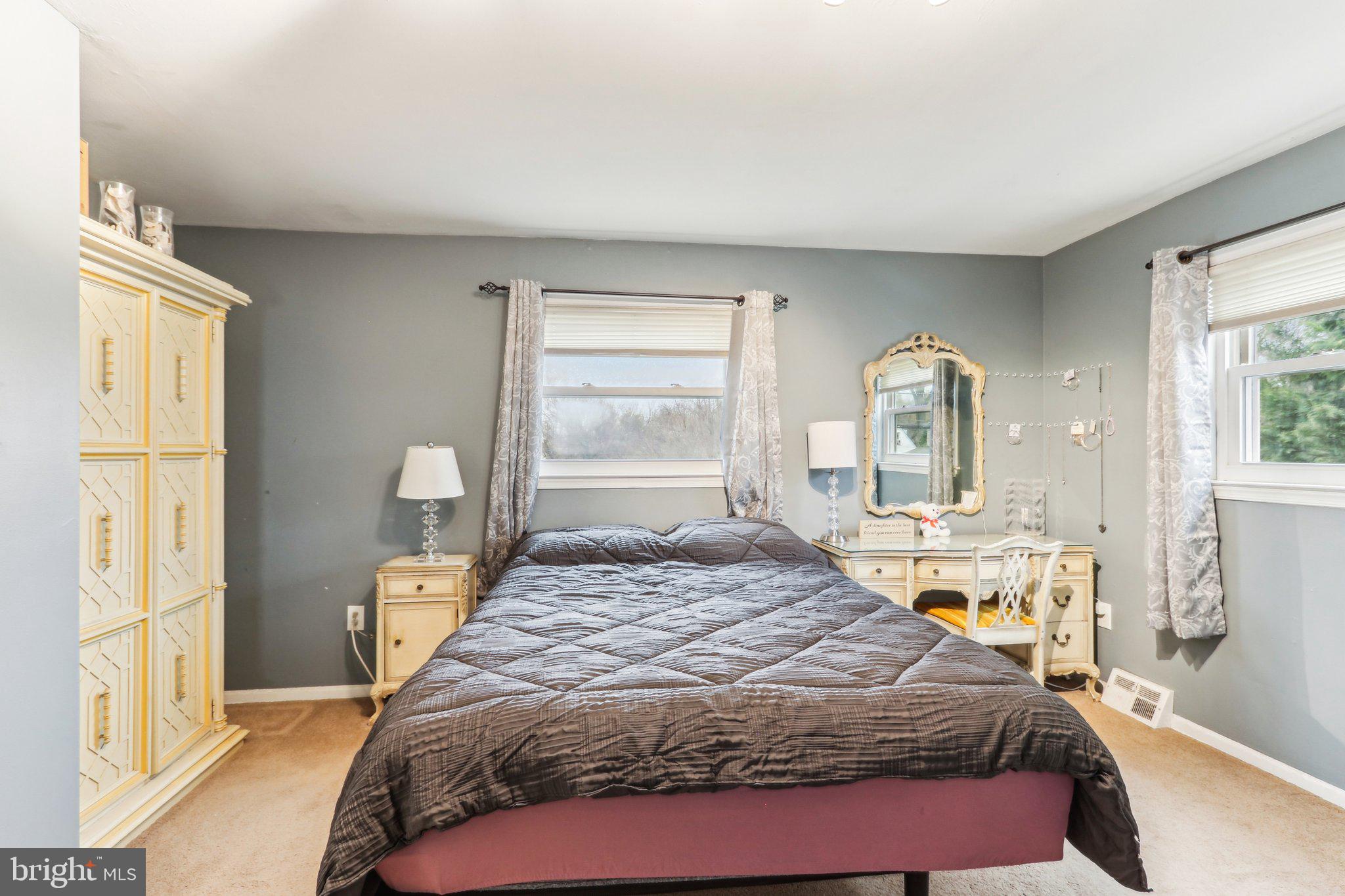 RIDLEY PARK - Residential