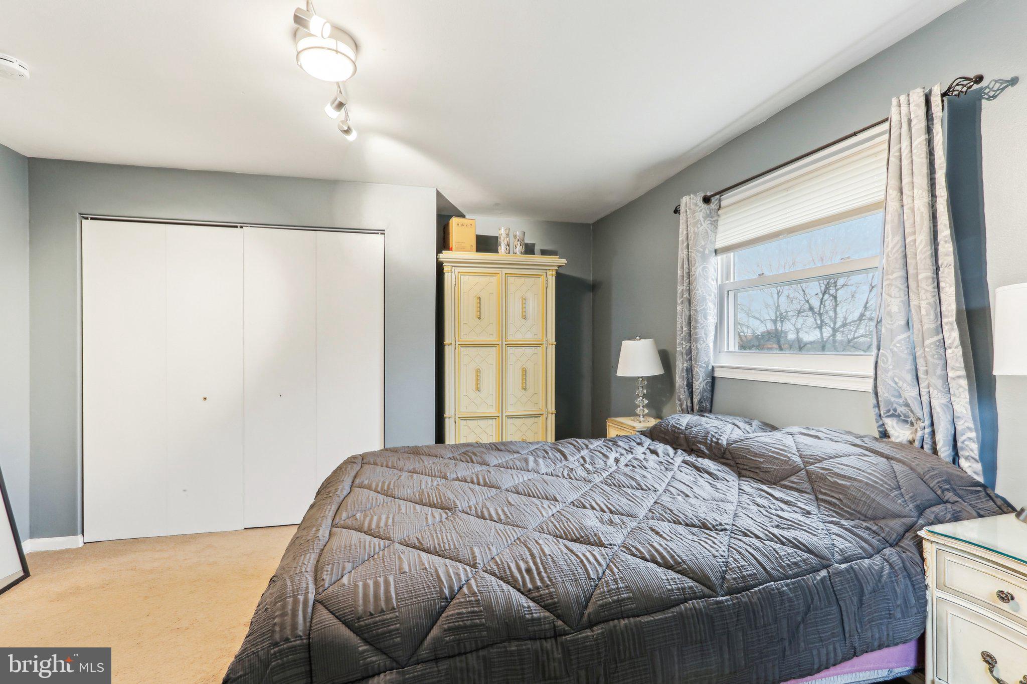 RIDLEY PARK - Residential