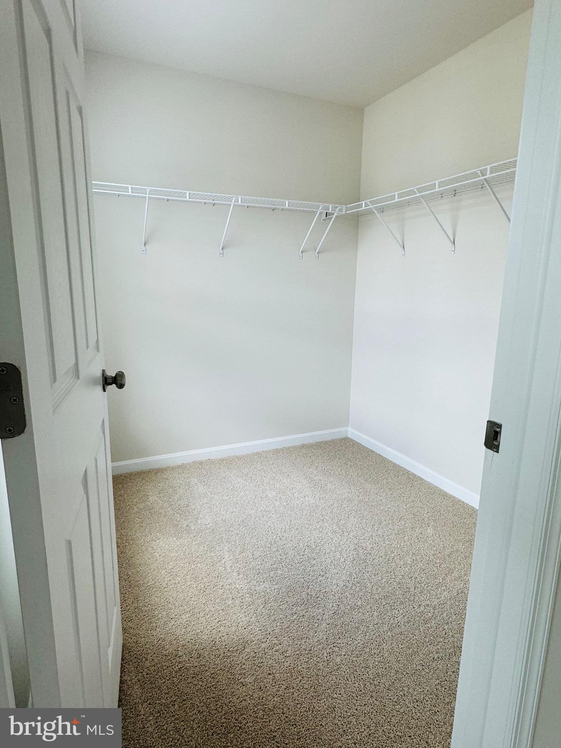 LURAY LANDING - Residential Lease